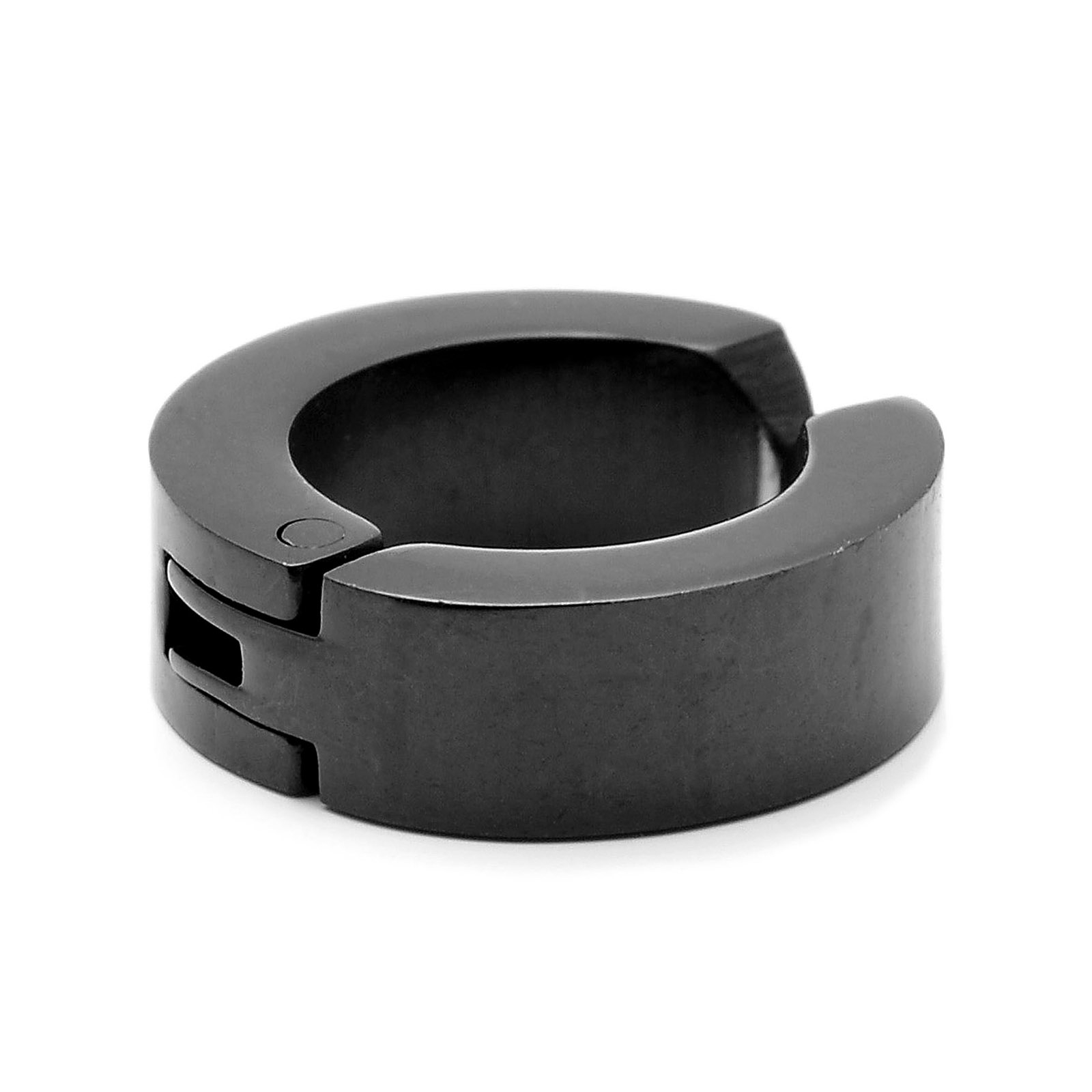 Czarny kolczyk na zatrzask z krzyżem - 3