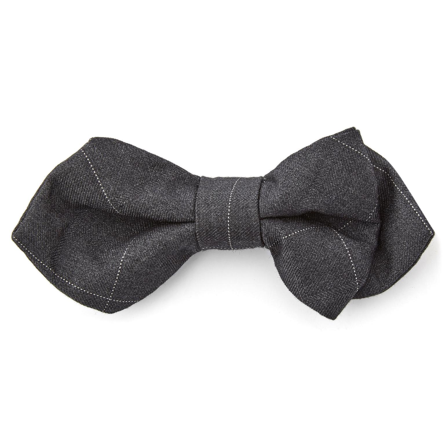 Dark Grey Chequered Pointy Pre-Tied Bow Tie Dark Grey Chequered Pointy Pre-Tied Bow Tie