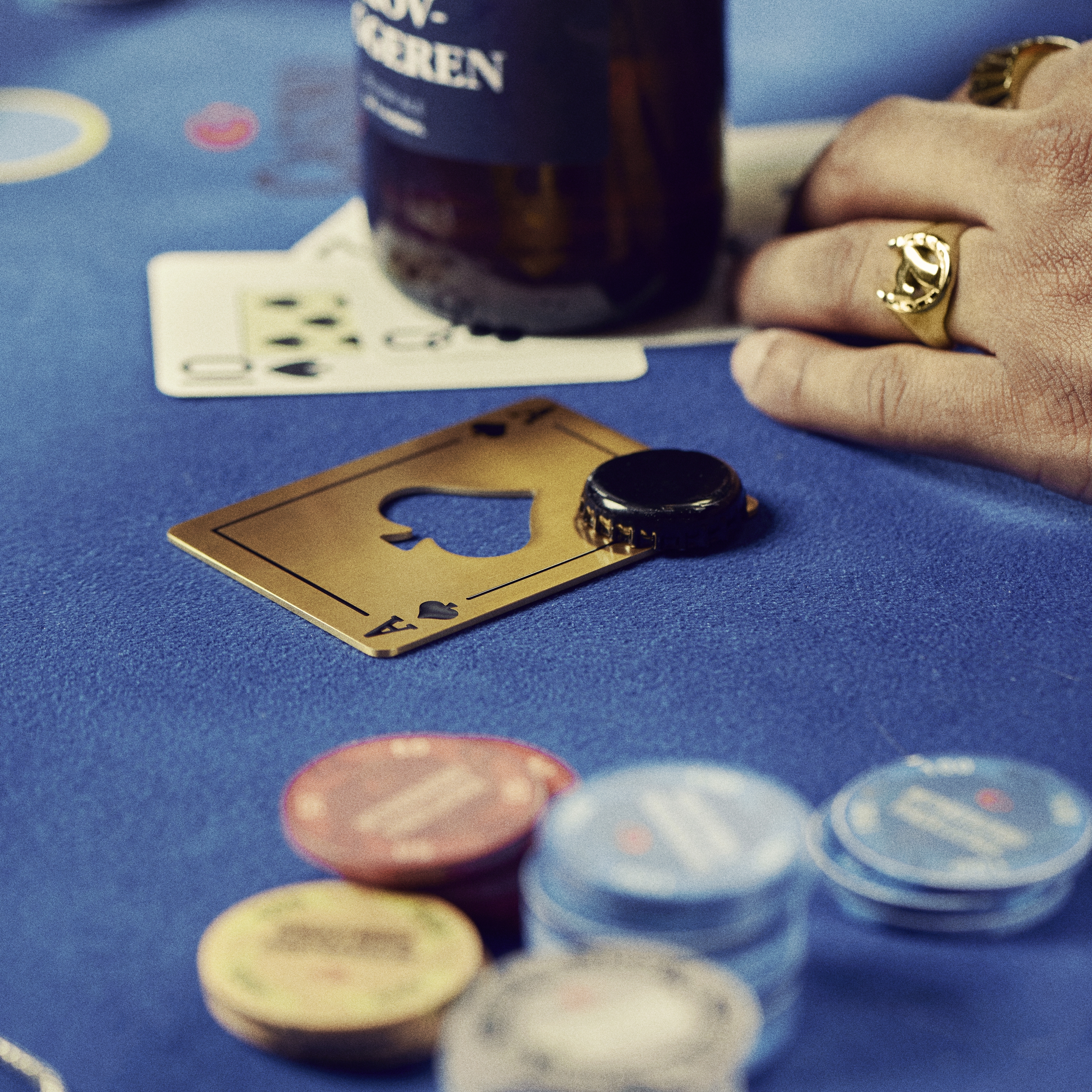 Ace | Goldfarbener Pik-Ass-Flaschenöffner - 4