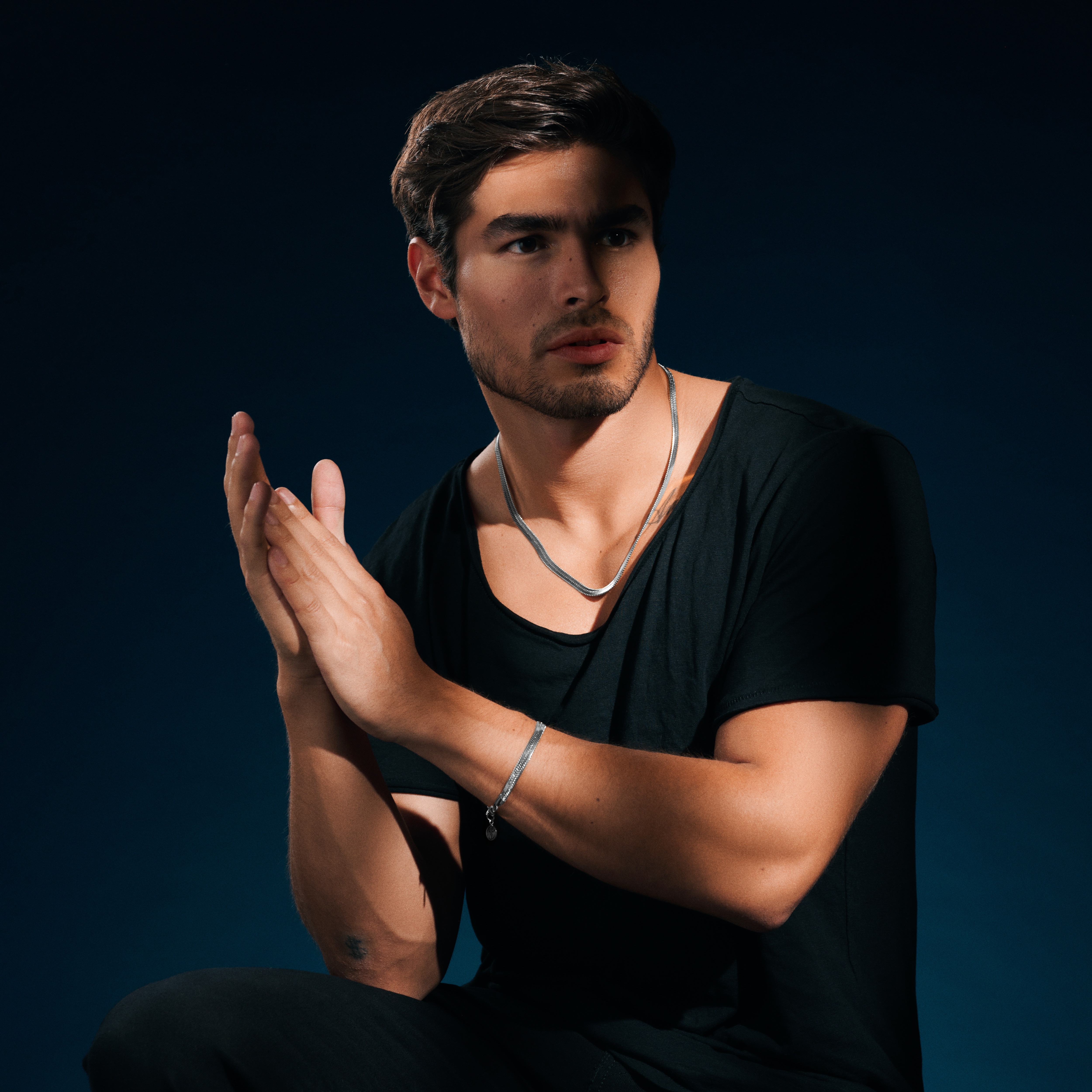 Essentials | 6 mm Sølvtonet Fiskebein kjedearmbånd - 2