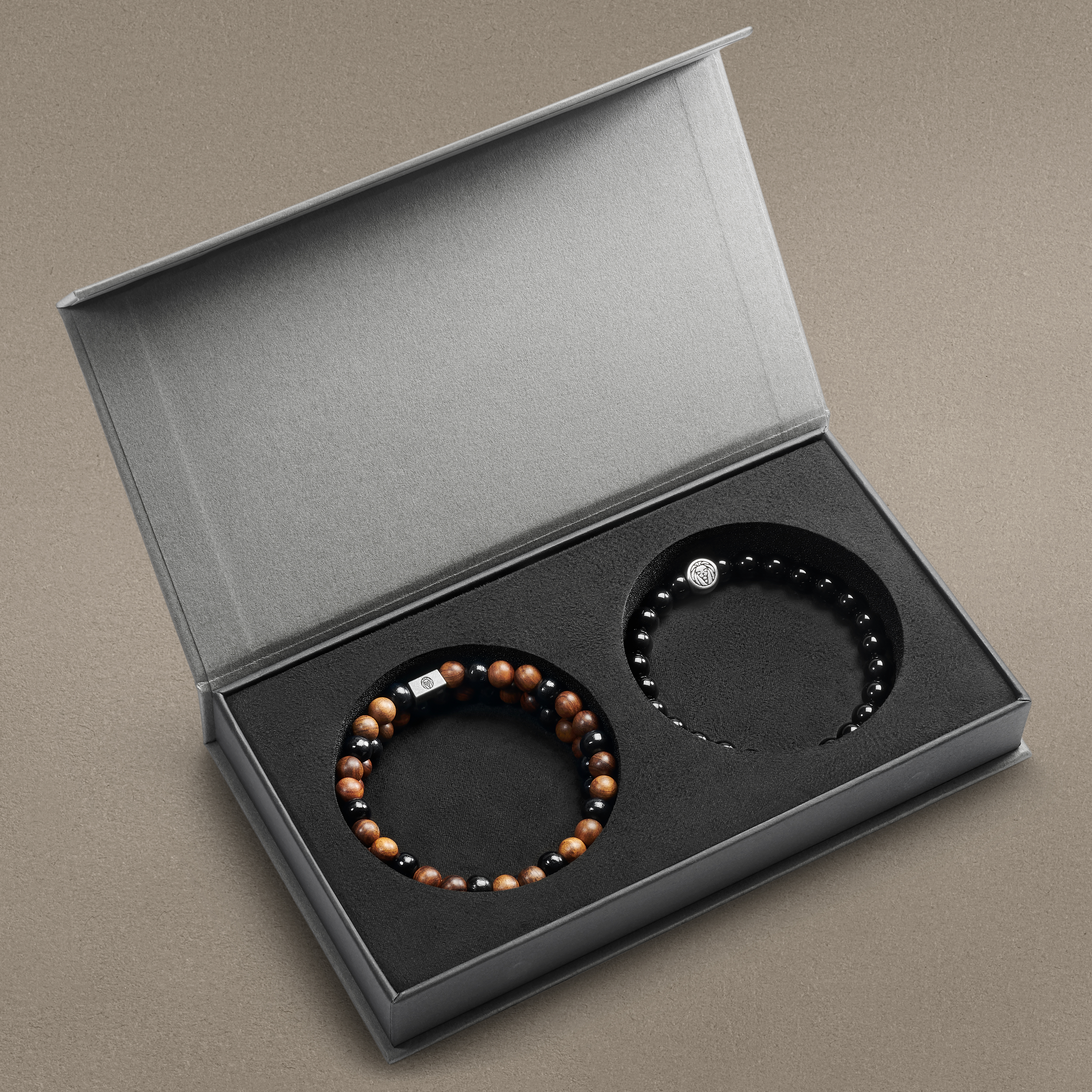 Wood & Onyx Bead Bracelet Gift Box - 3