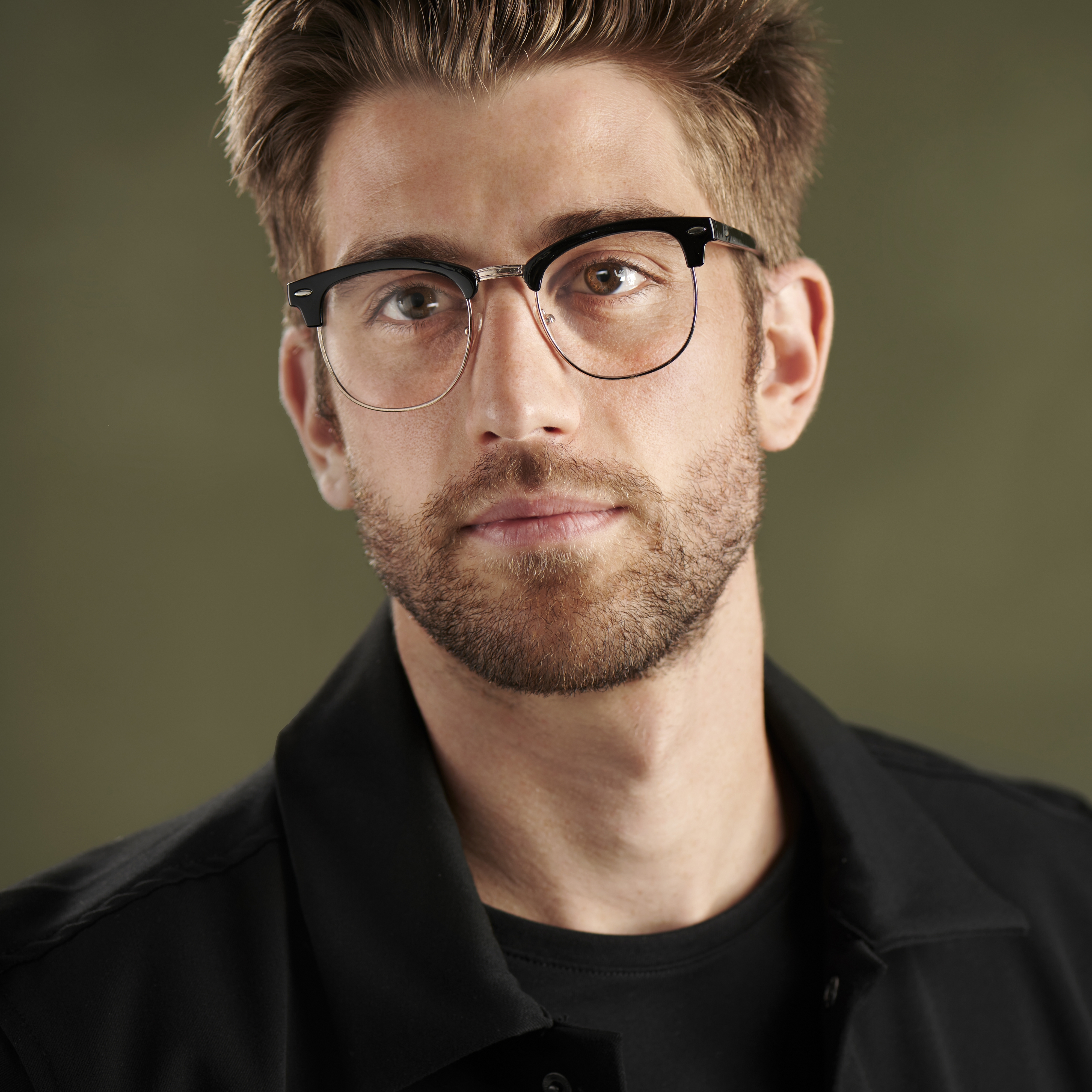 Черно-златисти прозрачни ретро слънчеви очила - 5