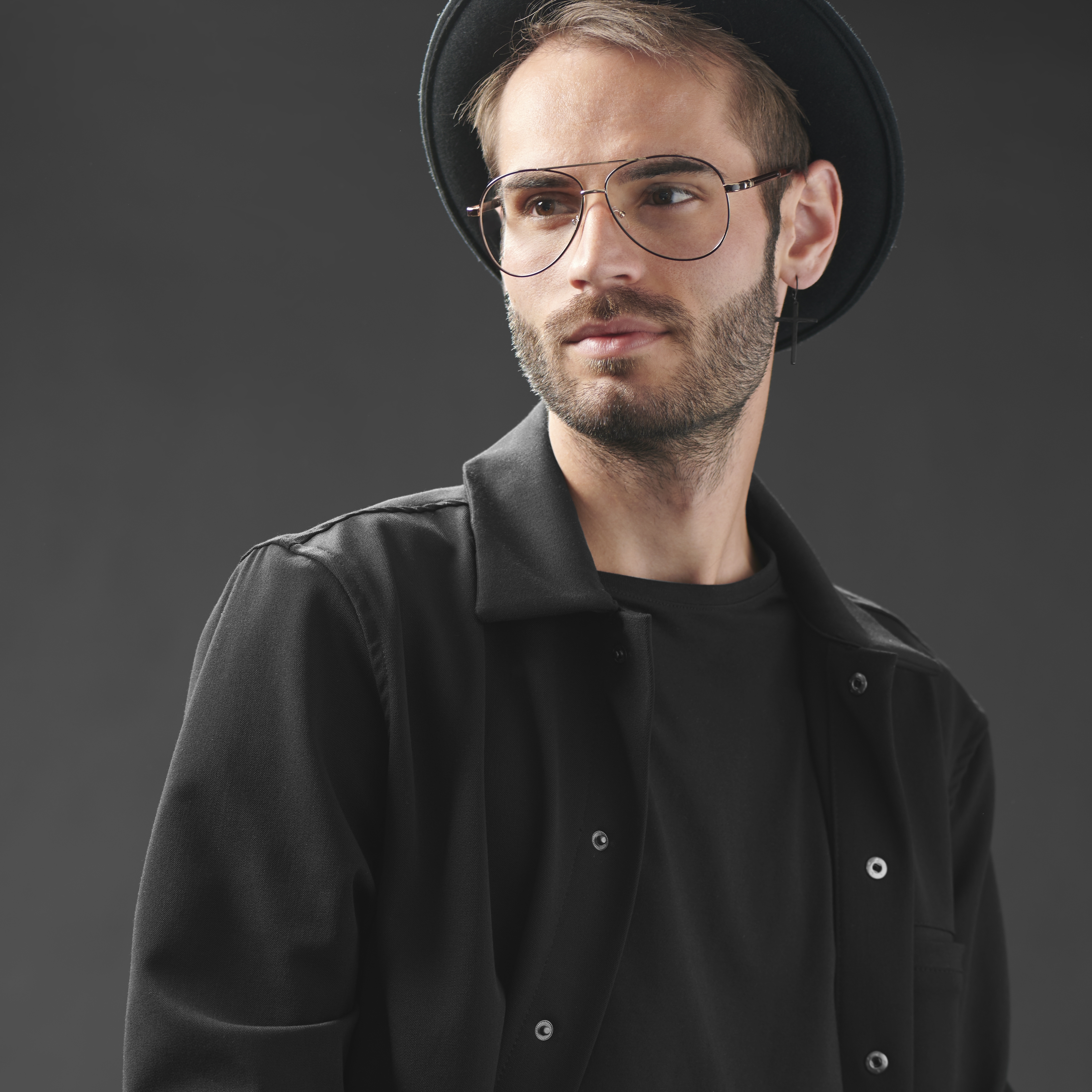 Gafas con montura marrón y dorada The Professor - 5