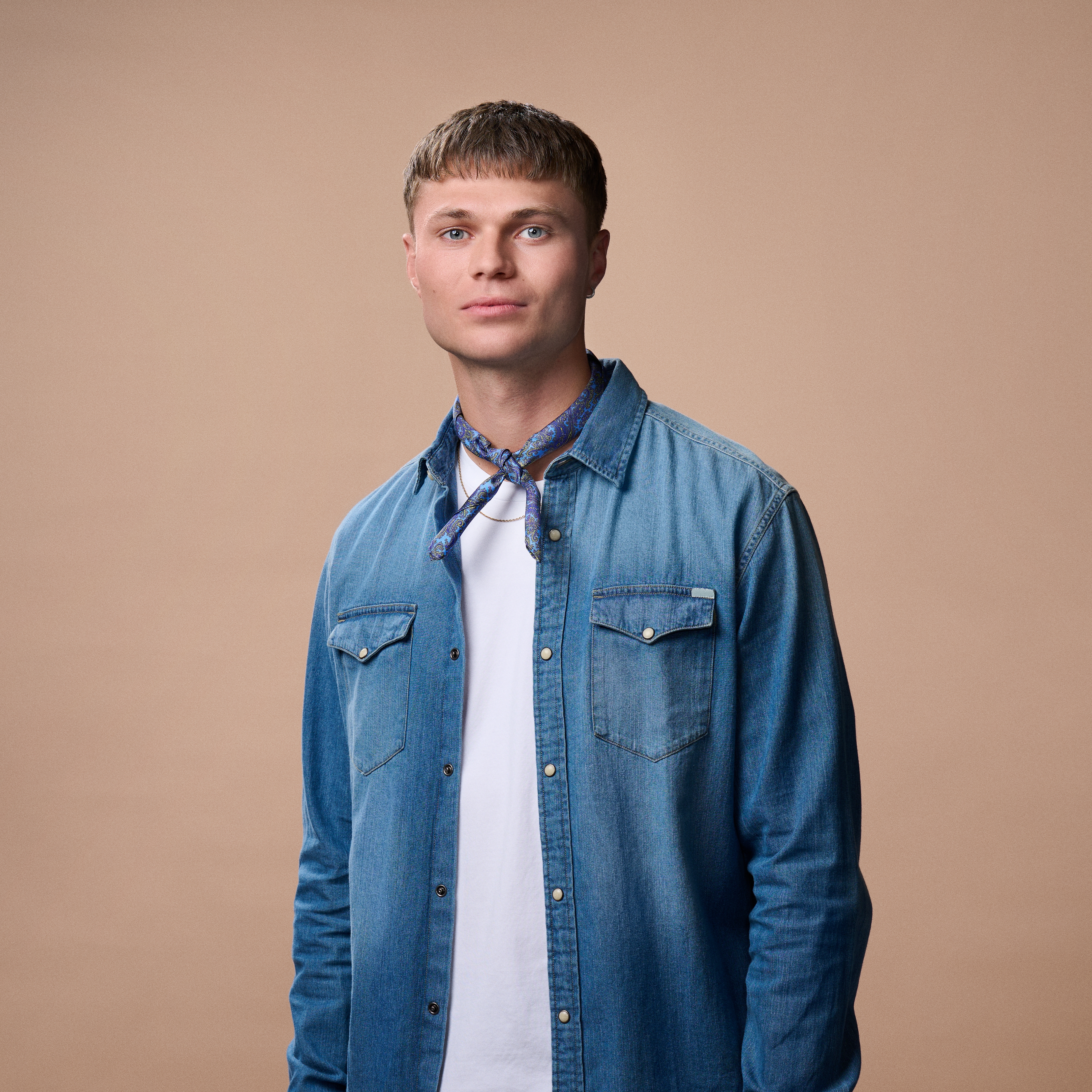 Light Blue & Gold Paisley Pattern Silk Neckerchief - 3