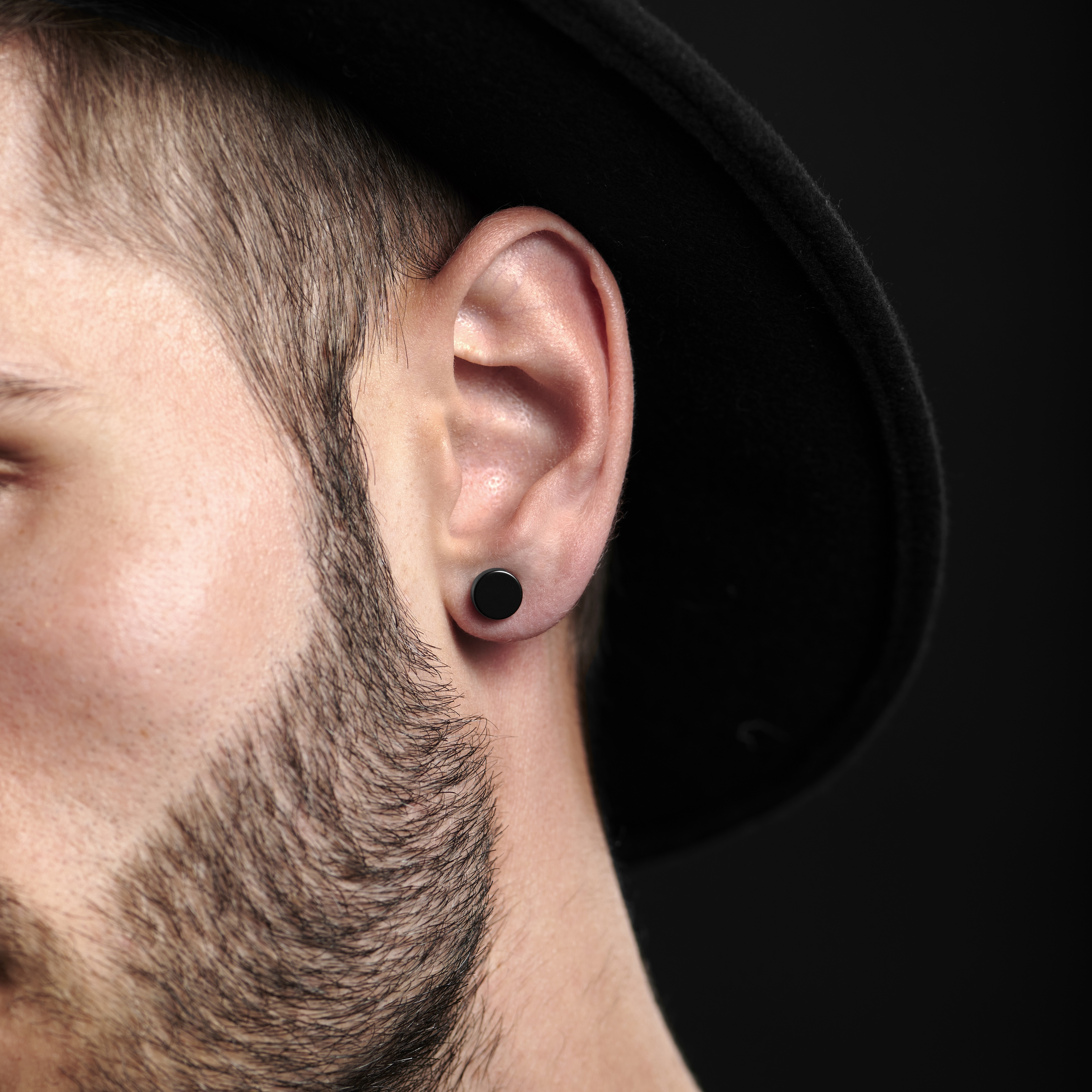 18 Earrings For Men: How To Choose And Wear - Mens Haircuts