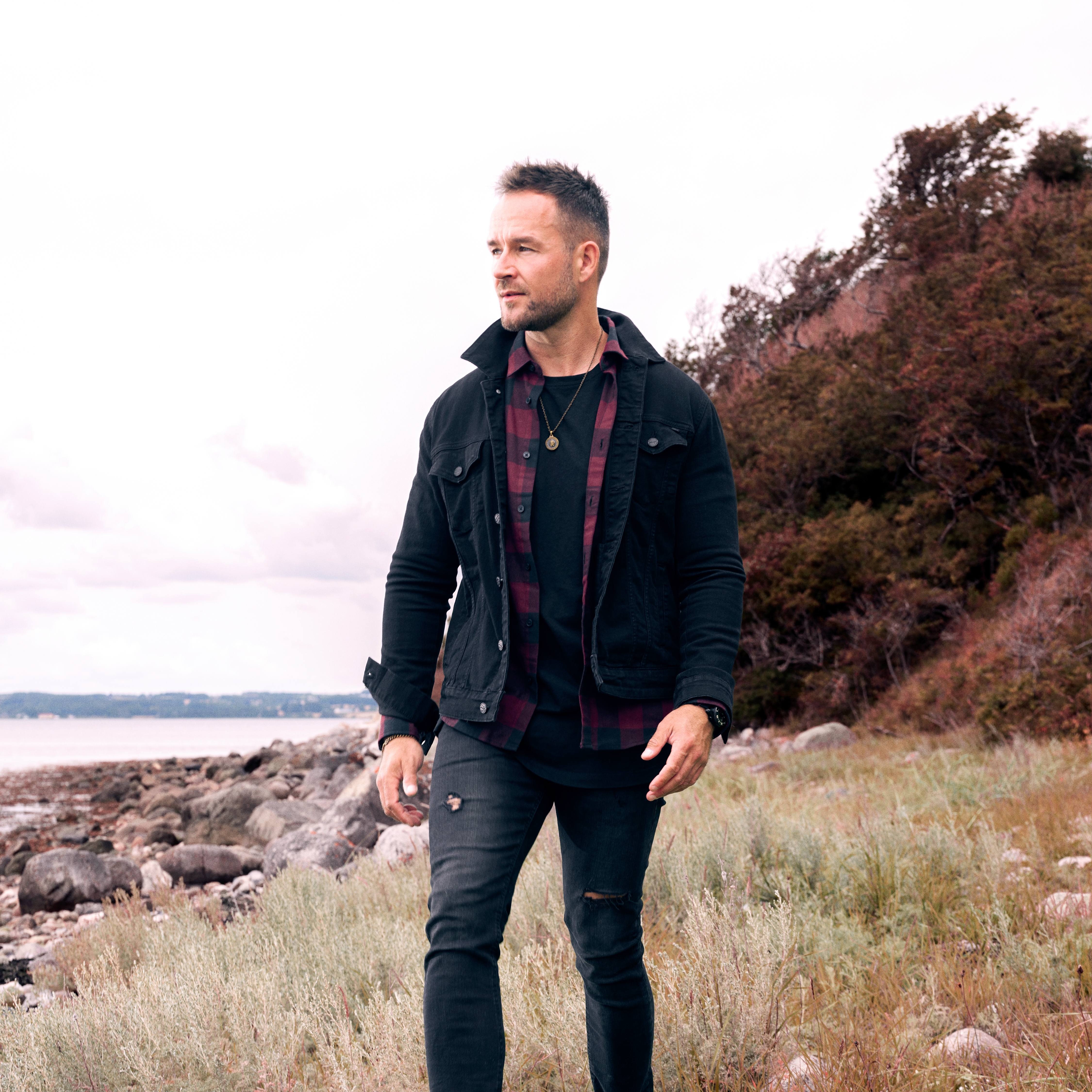 Obelius | Collar vintage dorado con Medusa Tondo - 3