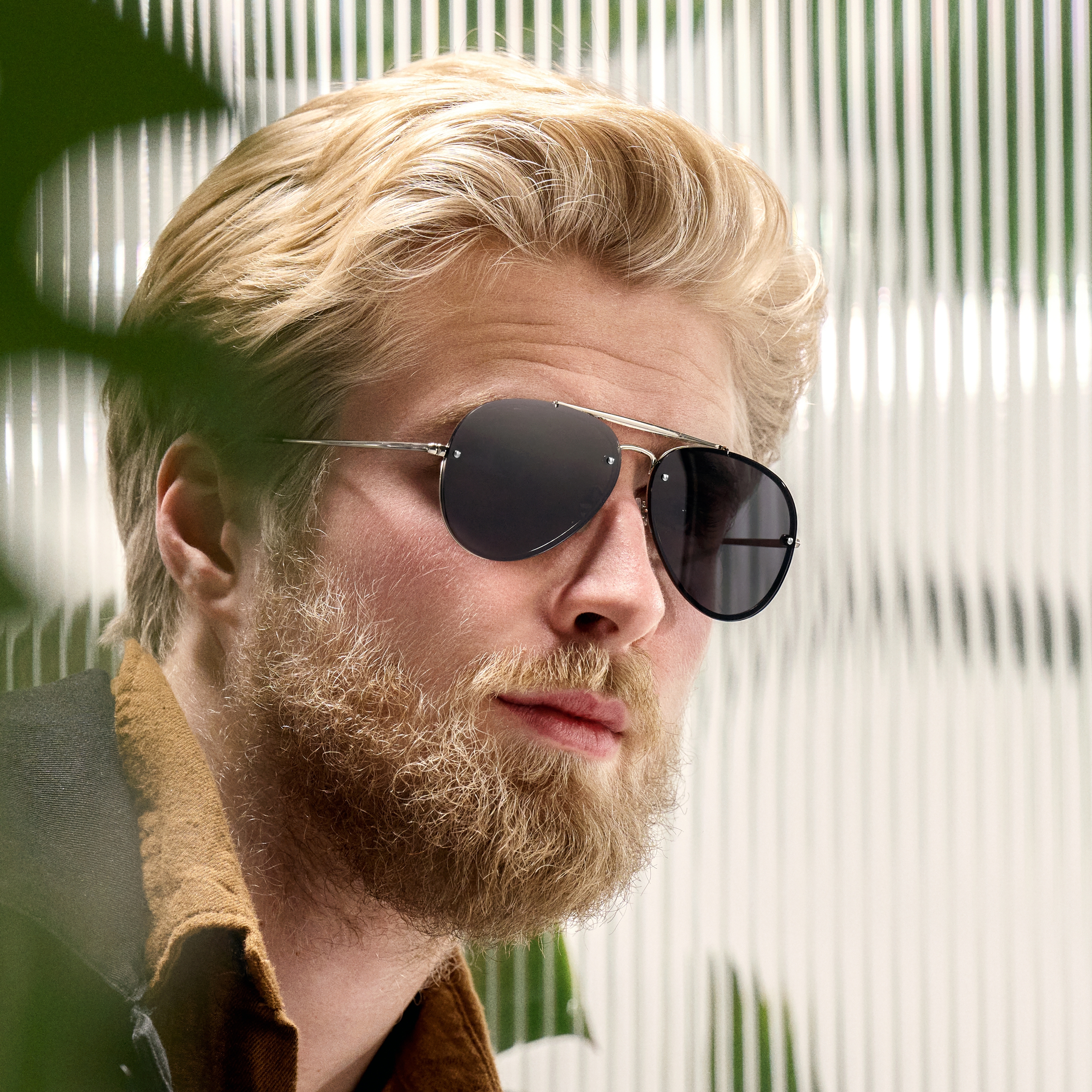 Occasus | Black Gradient Aviator Sunglasses - 2