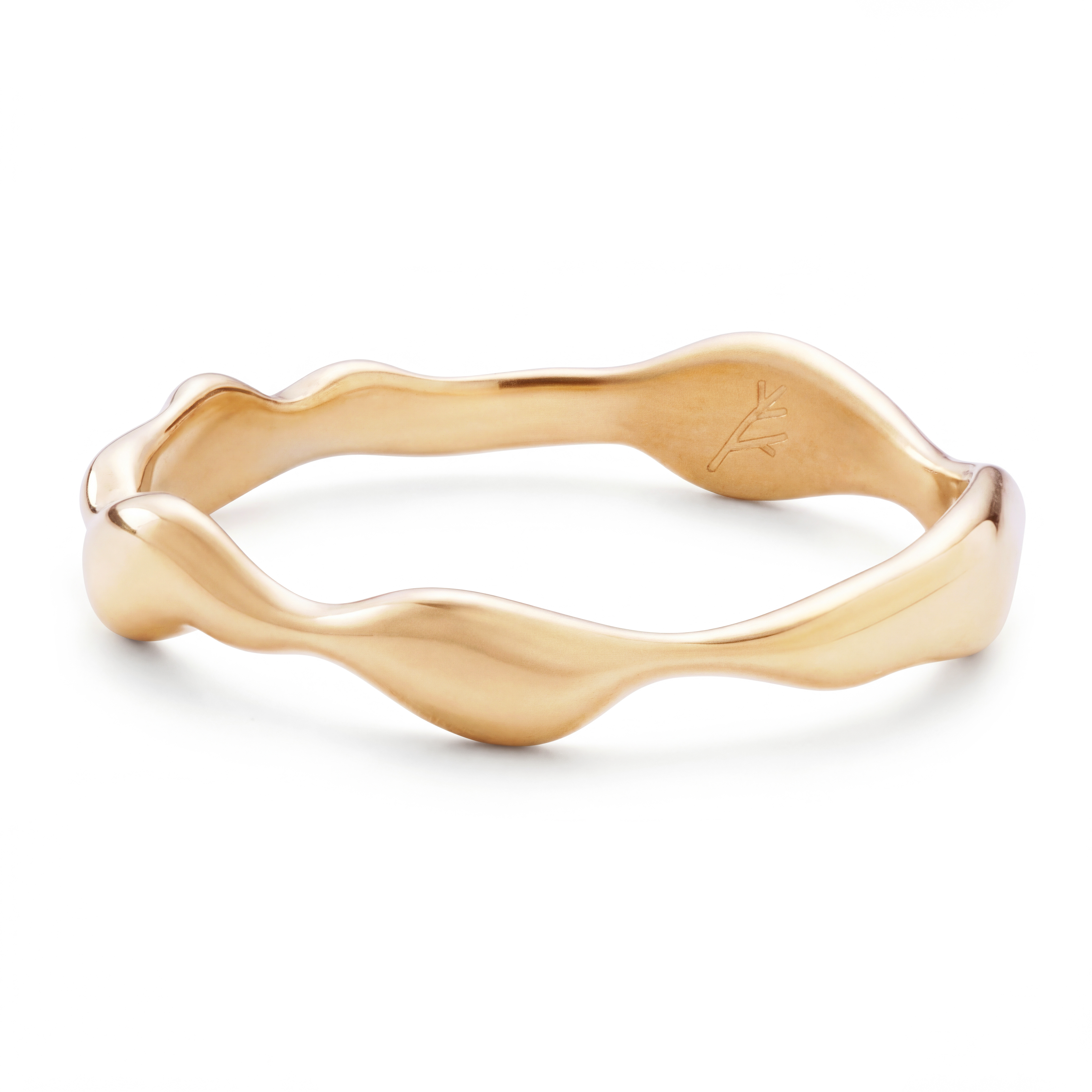 Magma | 4 mm goldfarbener Edelstahl Ring mit wellenförmigem Design - 3