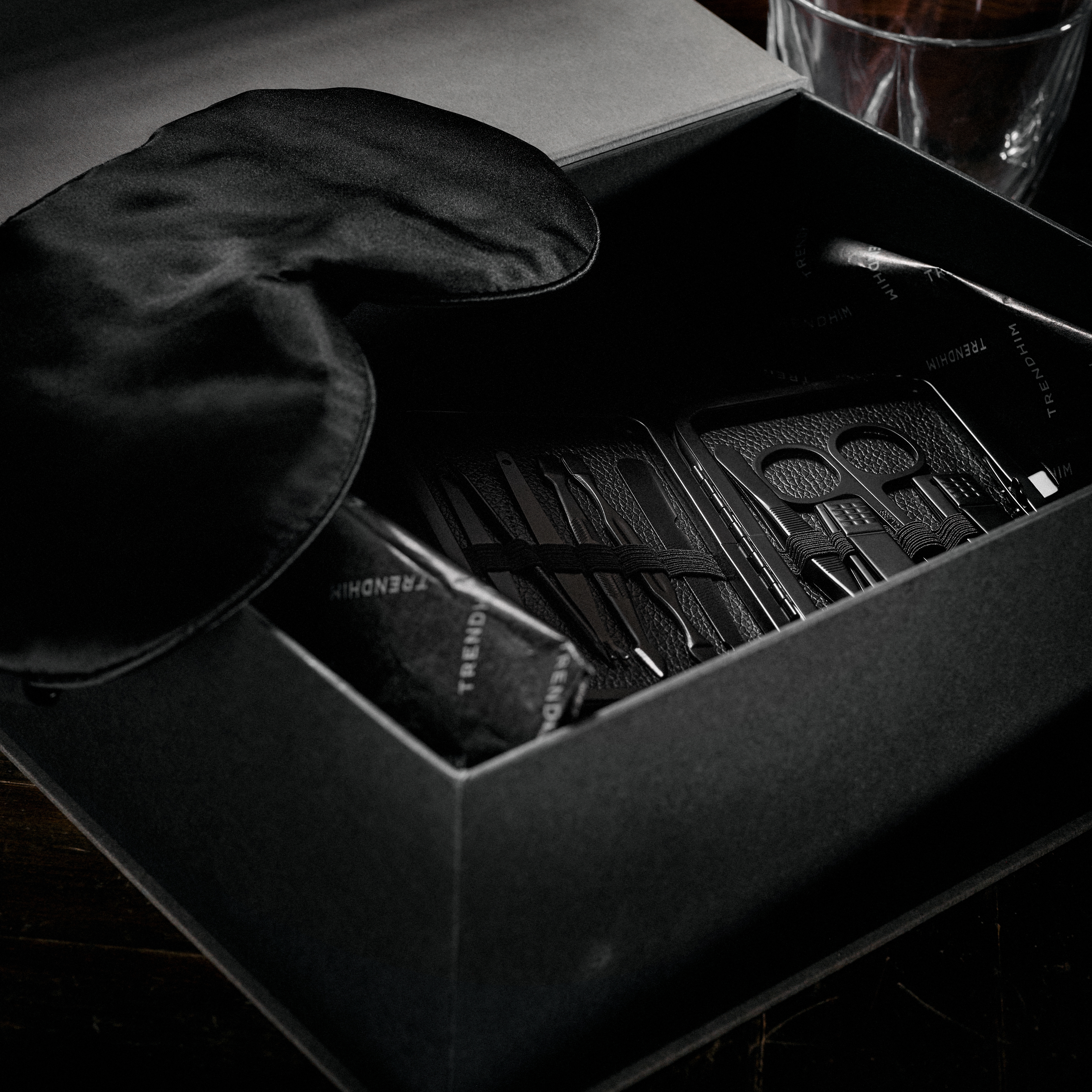 Deluxe Zelfzorg Geschenkset voor Reizigers | Zwart - 3