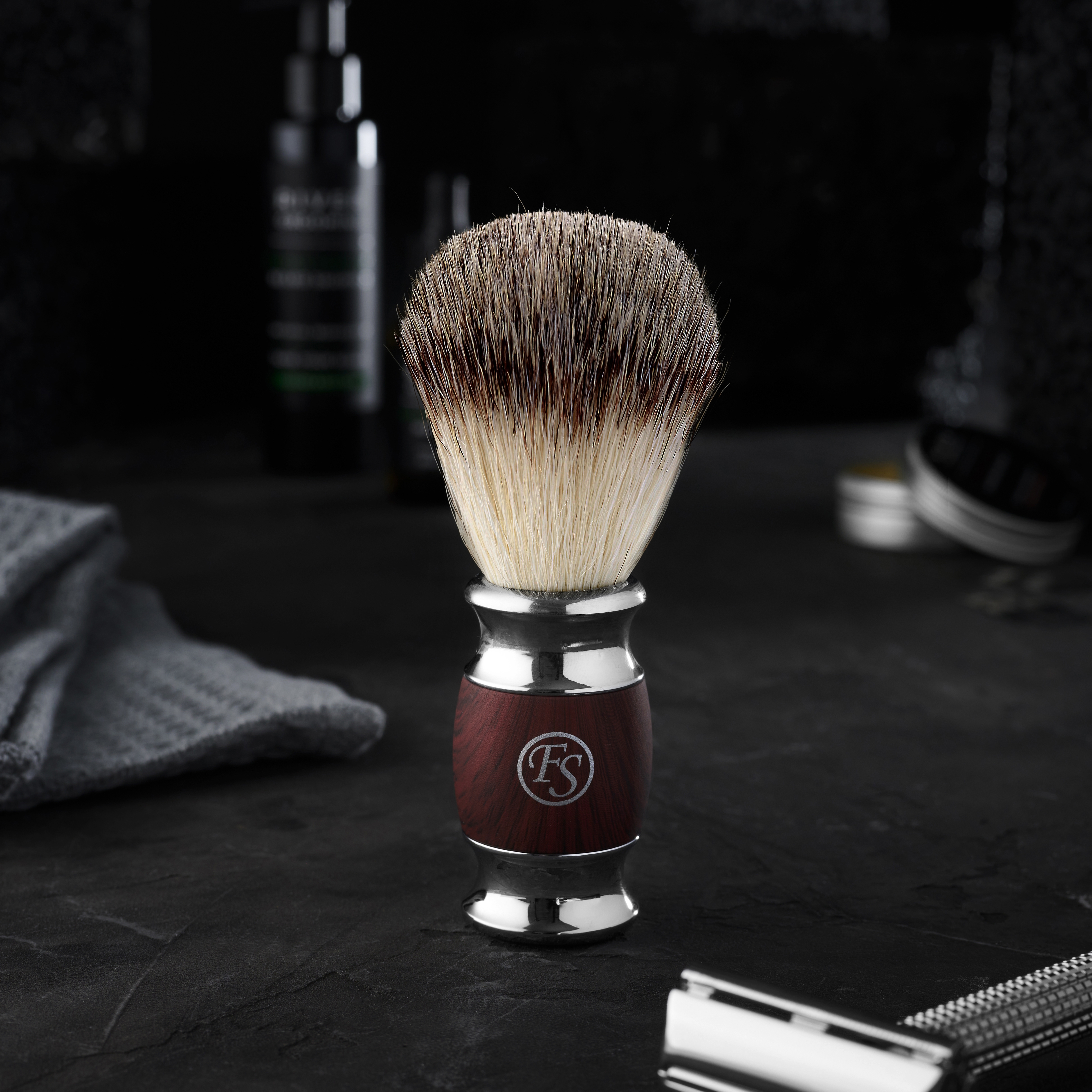 Modern Rosewood-Look Πινέλο Ξυρίσματος με Συνθετική Τρίχα - 3