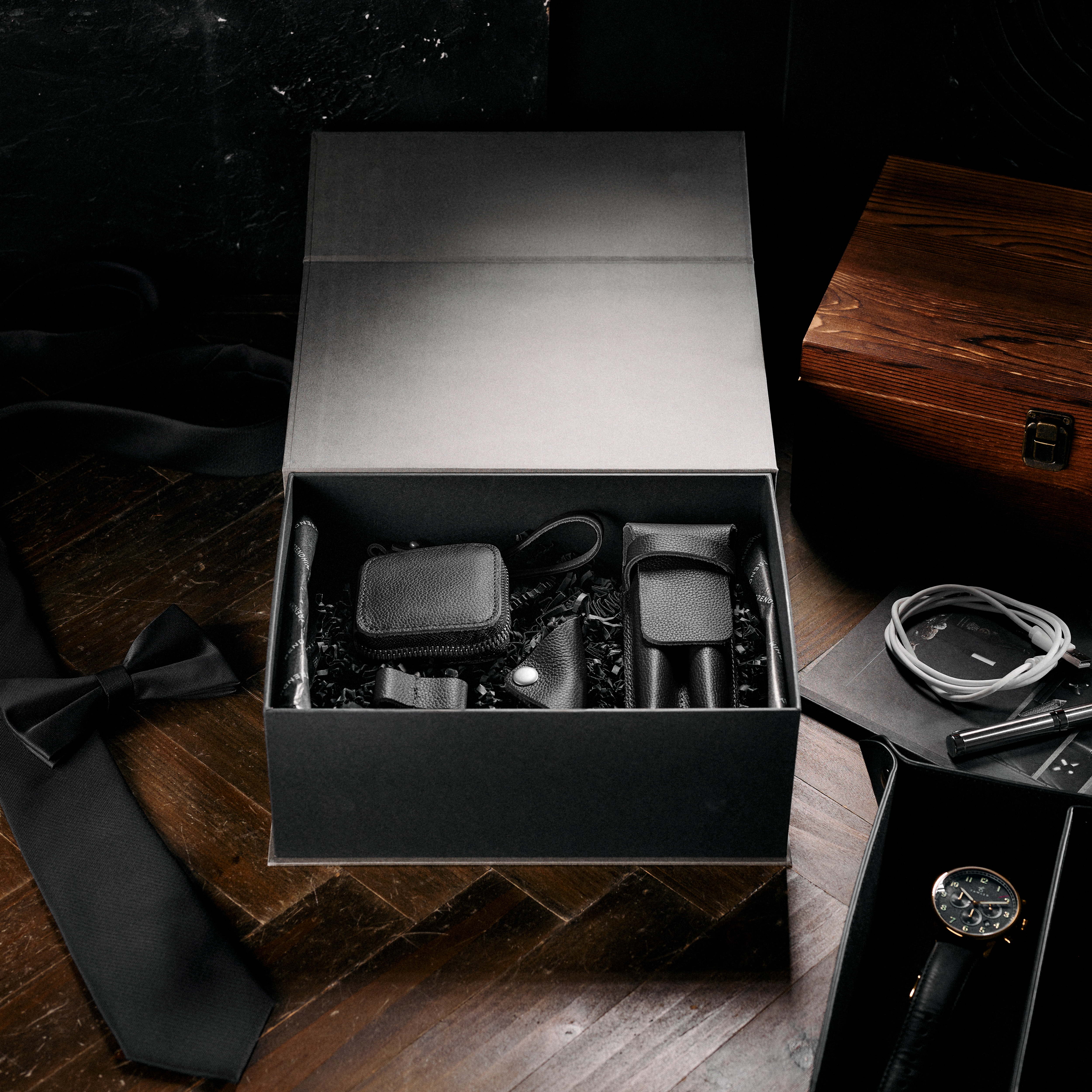 Deluxe Professional Organiser Gift Box | Black Leather - 7