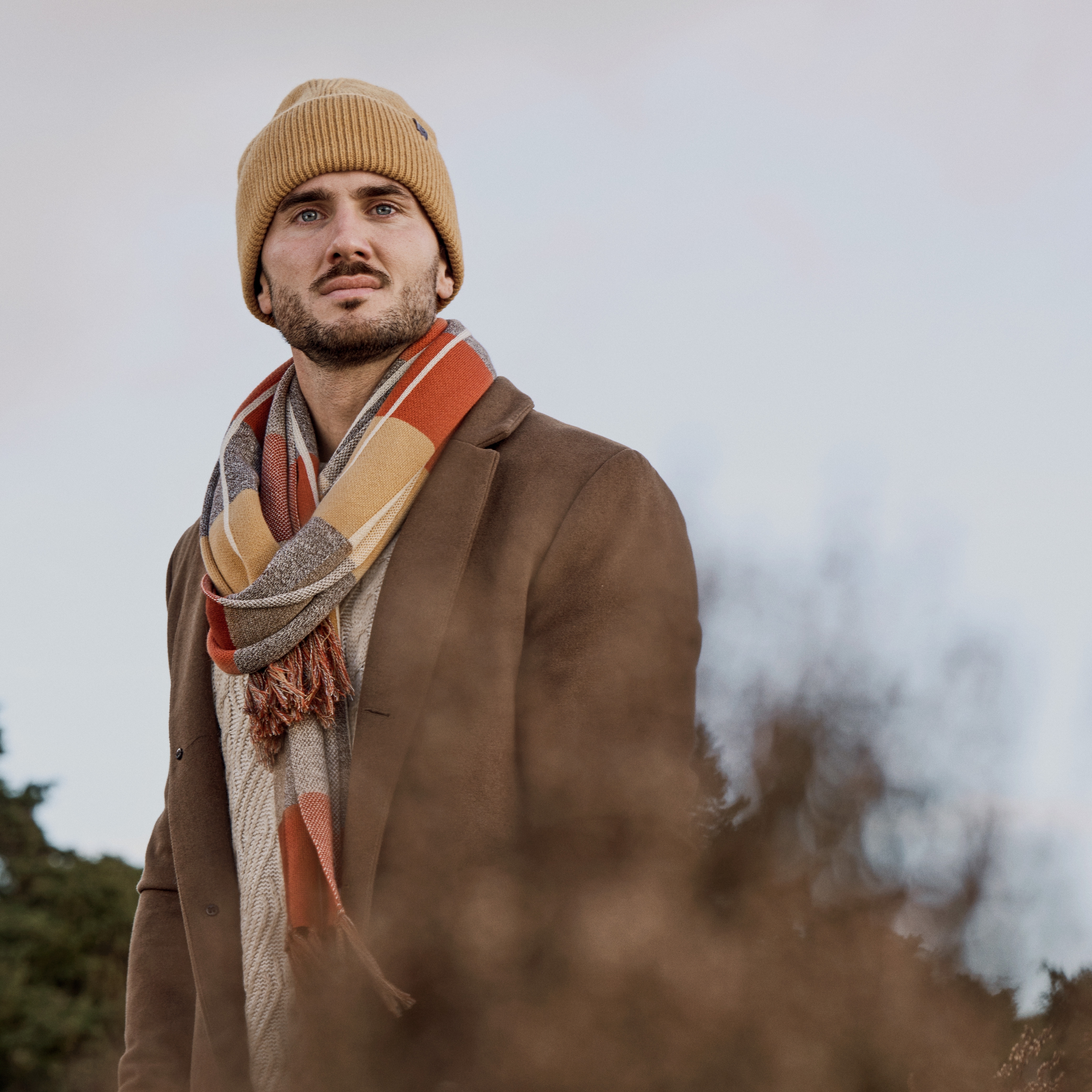 Hiems | Amber Orange Beanie mit Bündchen aus recycelter Wolle - 6