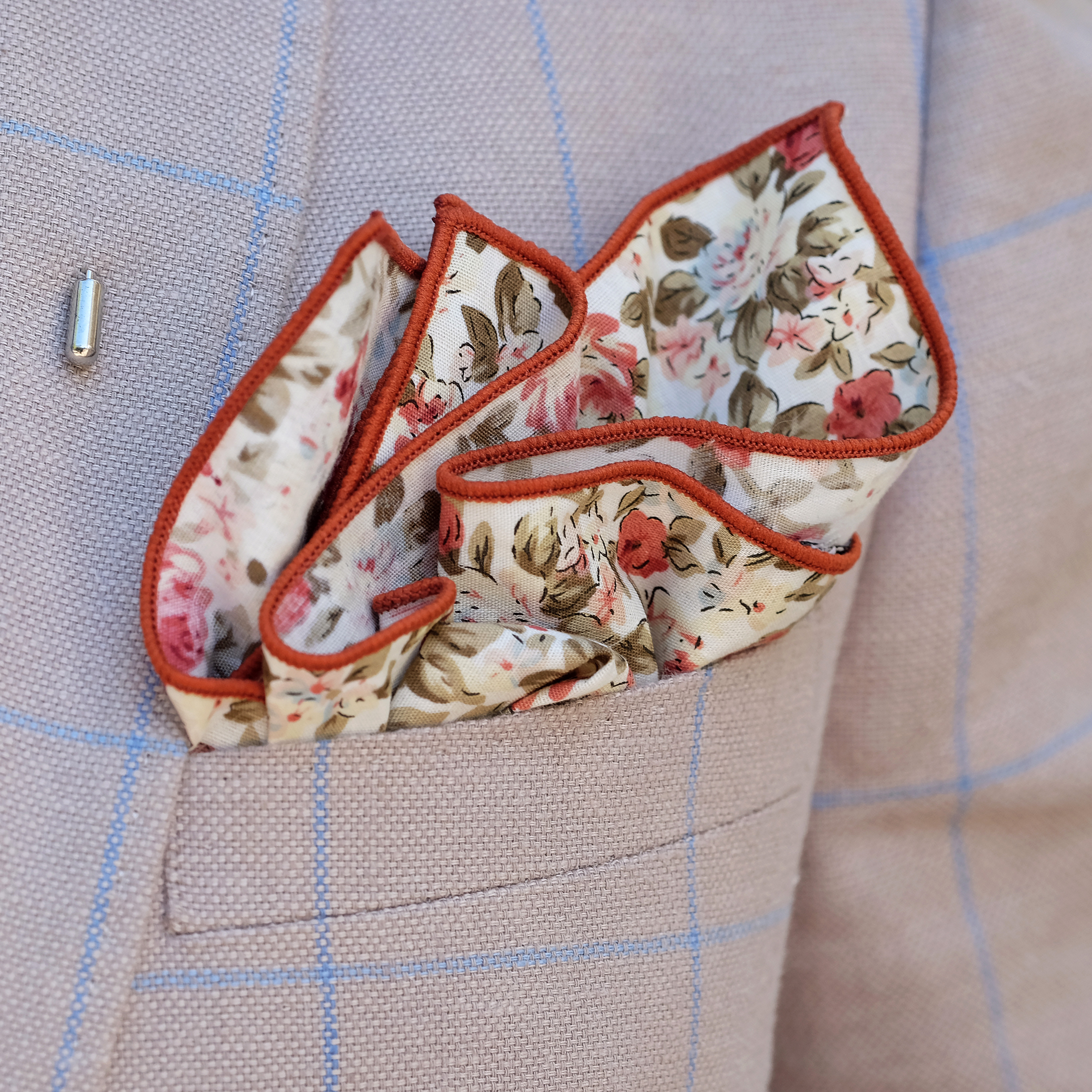Cremefarbenes Einstecktuch mit Blumenmuster - 3