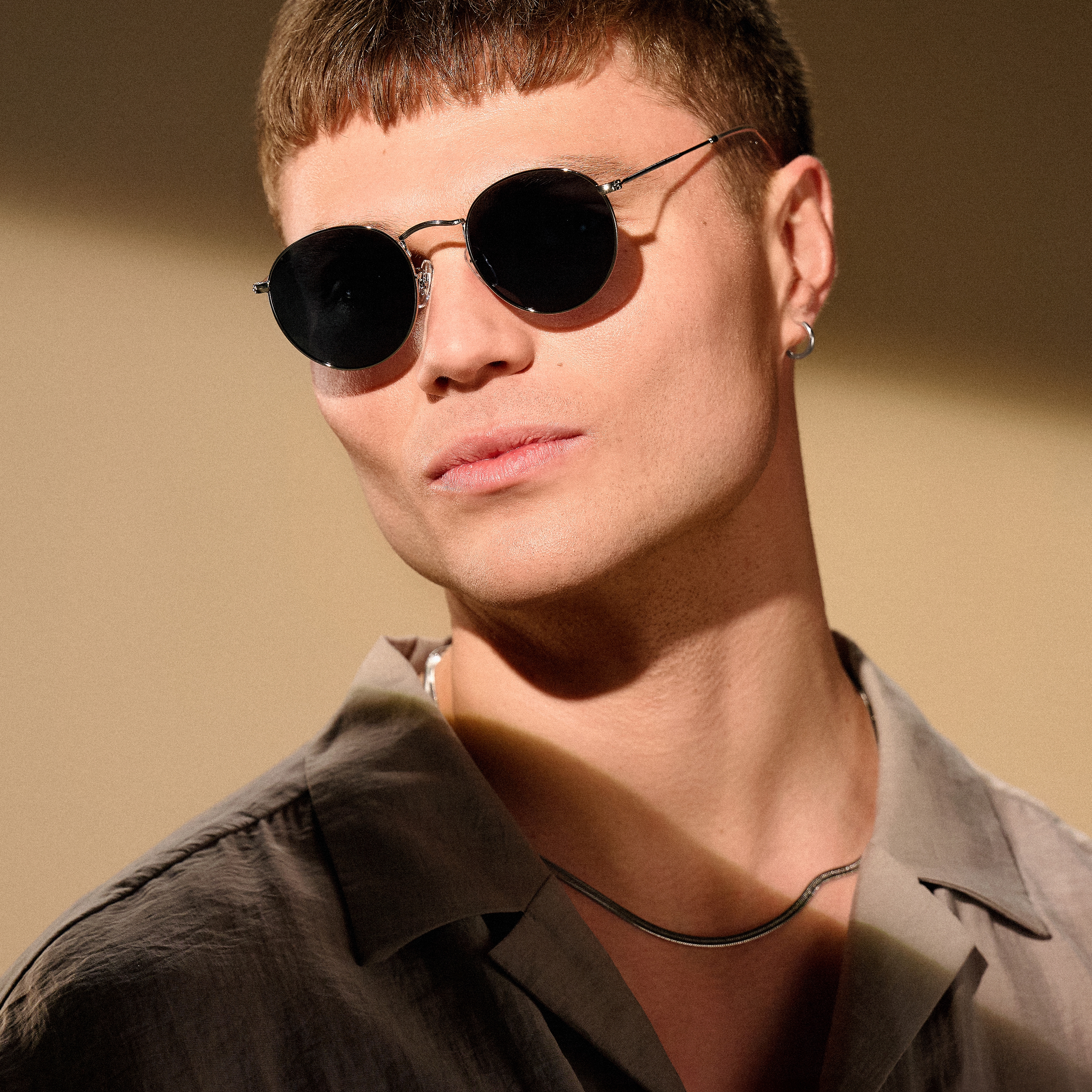 Поляризирани кръгли очила от хирургична стомана с черни стъкла - 3