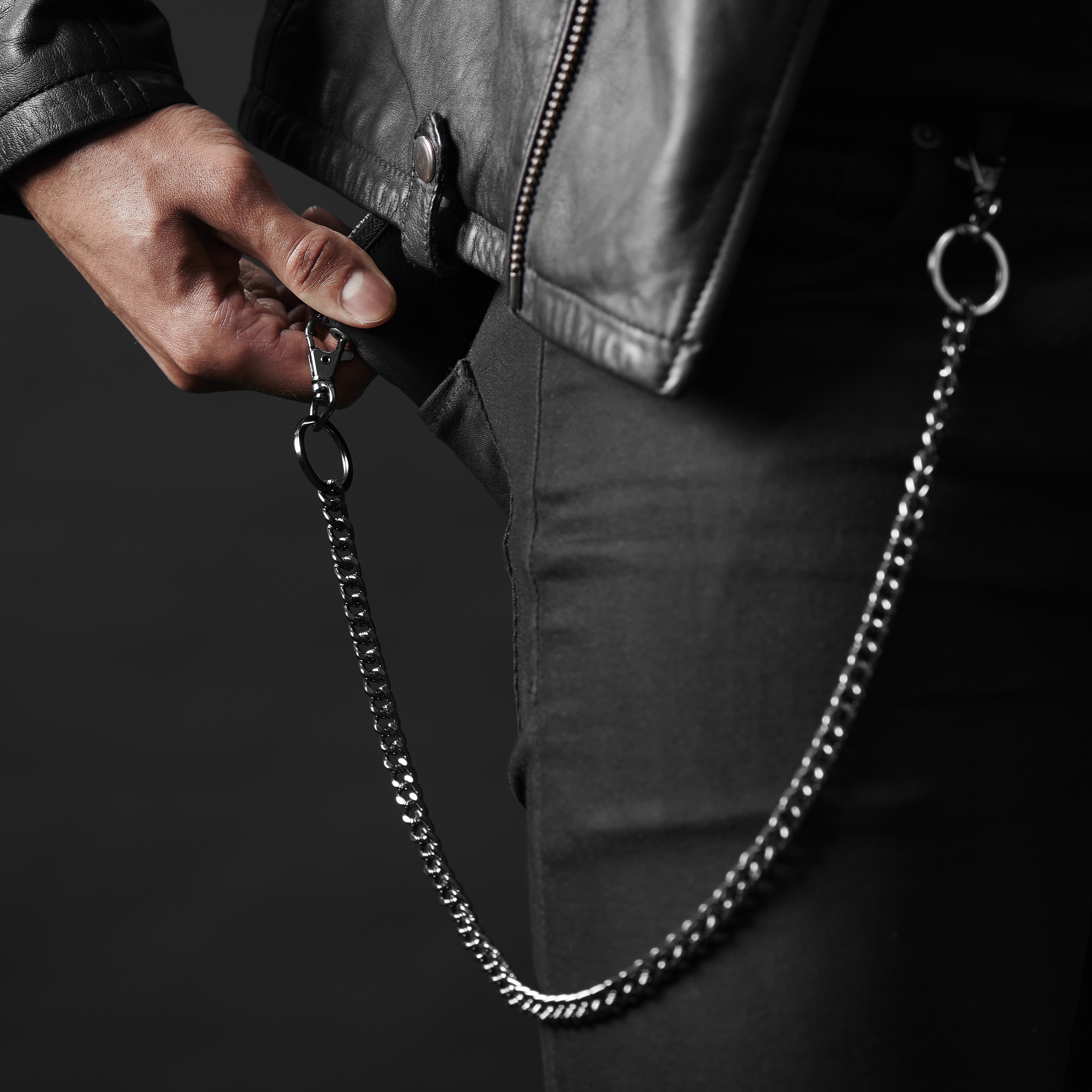 Gunmetal Wallet Chain - for Men - Collin Rowe