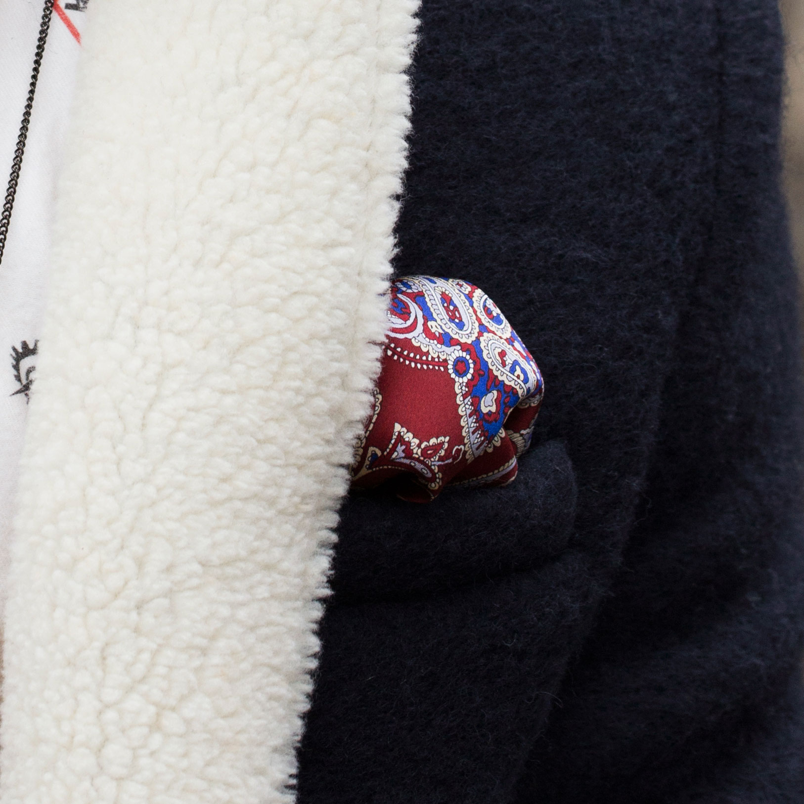 Elegant Burgundy Silke Bröstnäsduk - 3