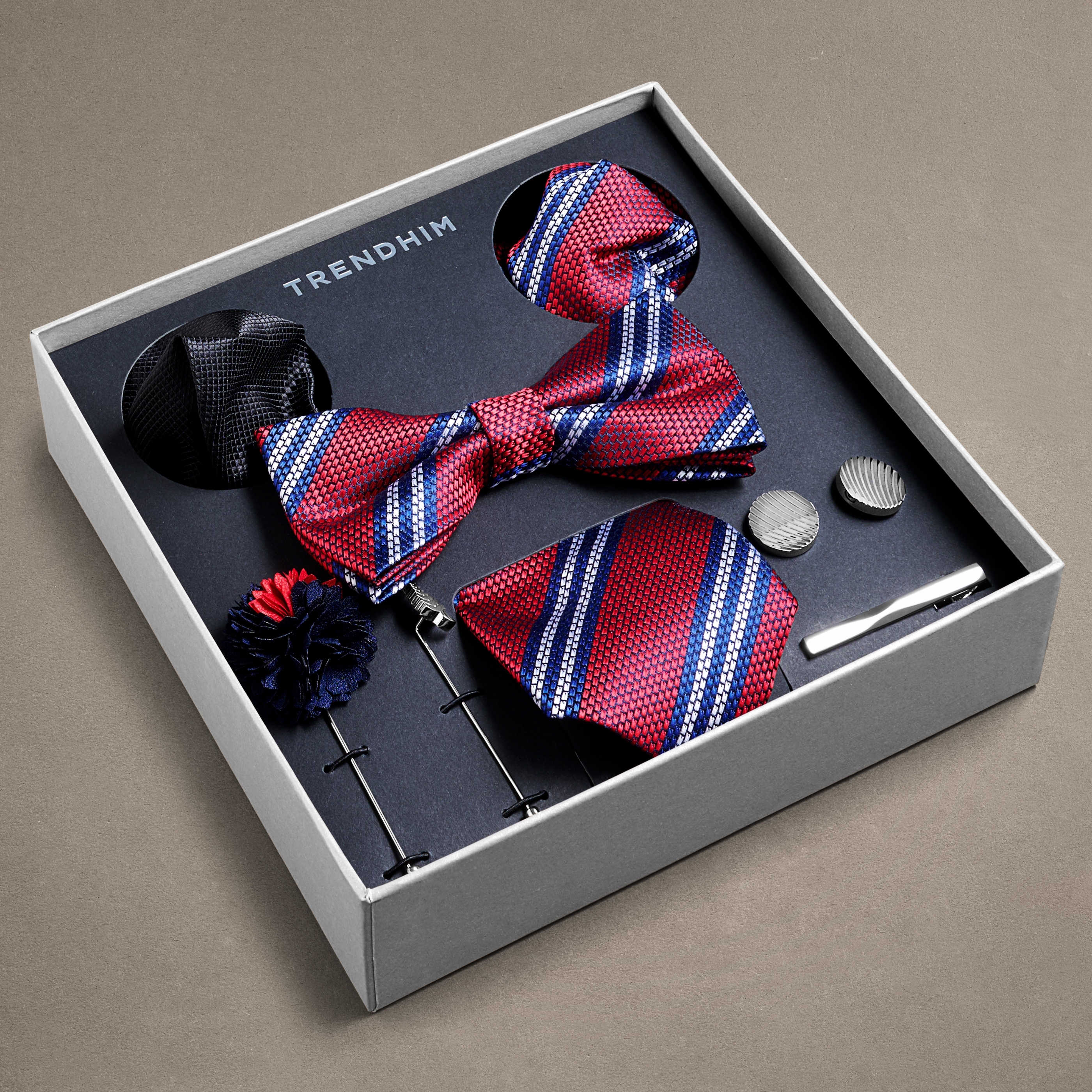 Coffret-cadeau d'accessoires de costume | Set noir rayé de bleu - 3