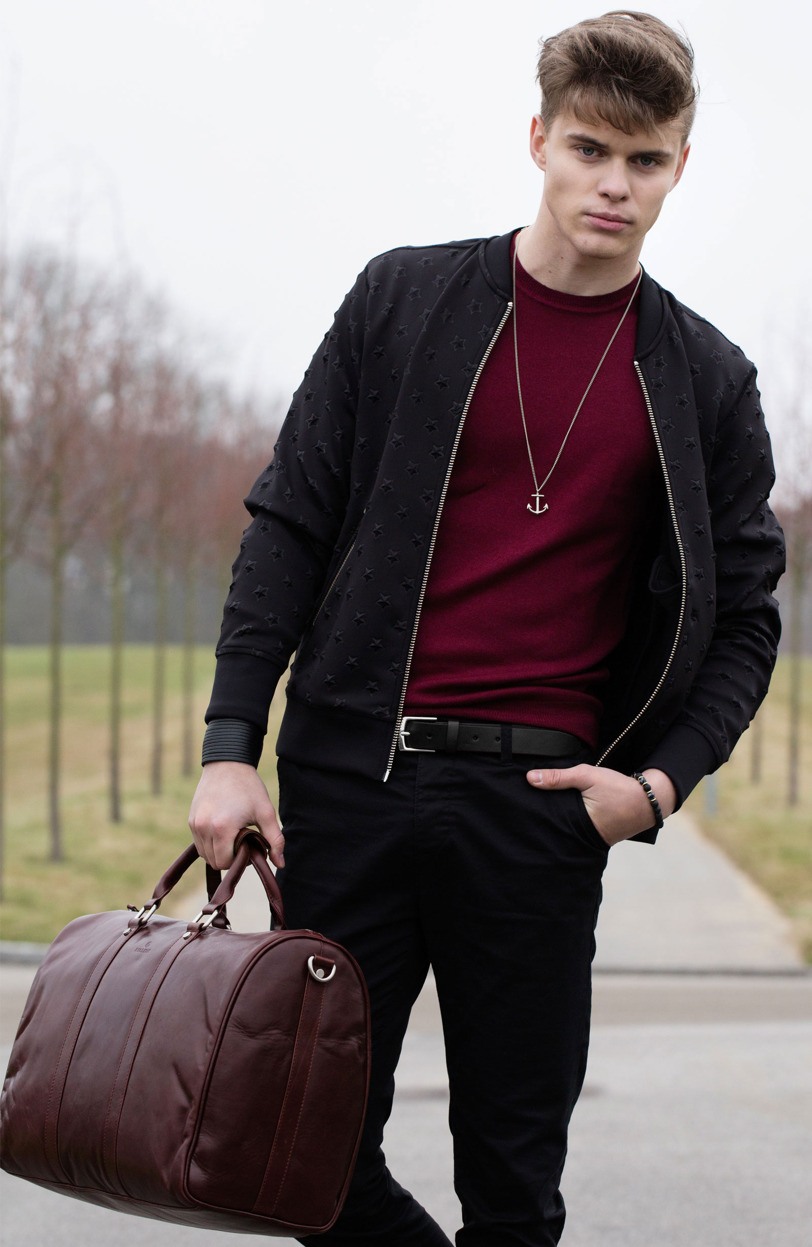 Svart og Sølvbelagt Klassisk Rawhide Skinnbelte - 5