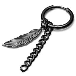 Pendiente de aro de acero negro con colgantes de pluma y cadena