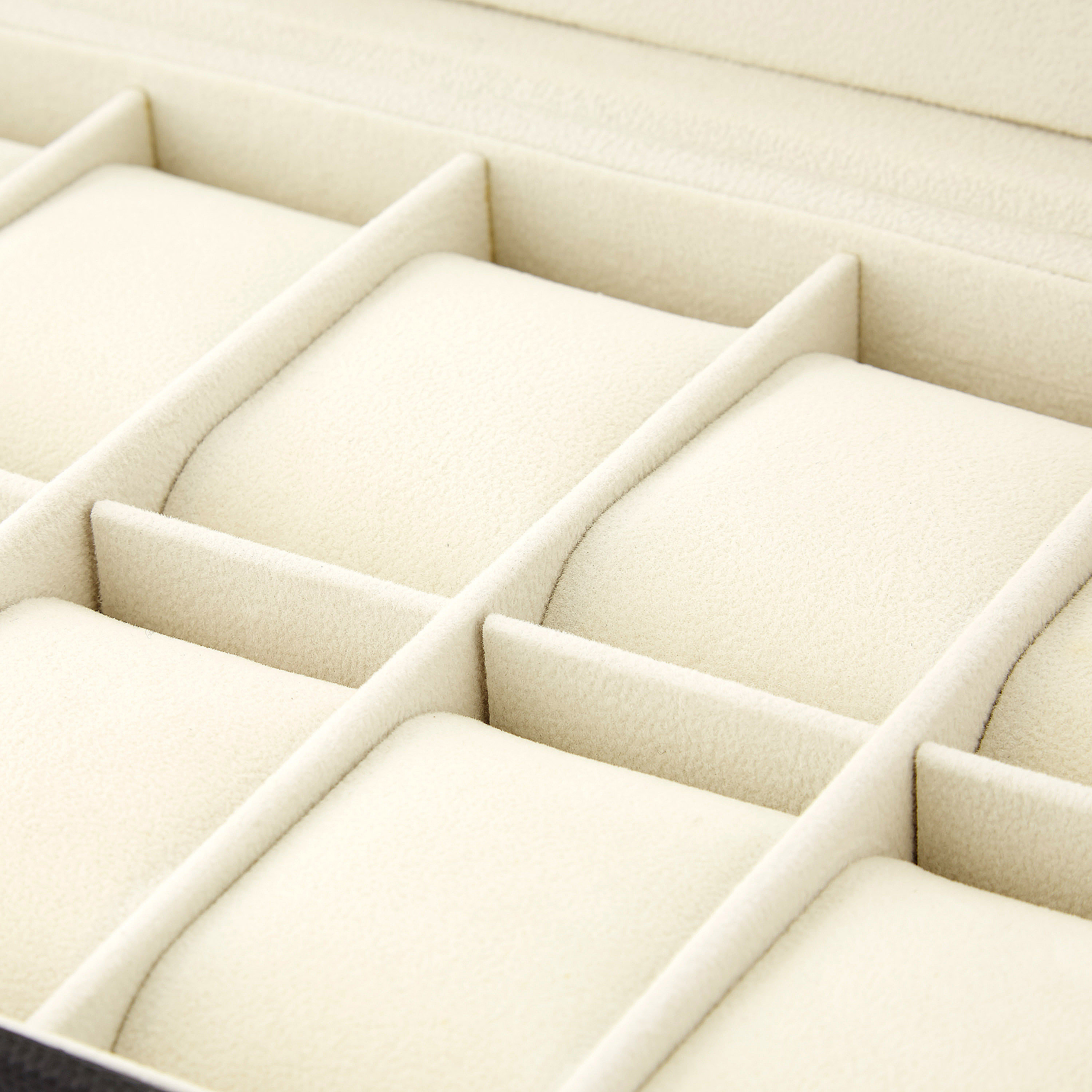 Horlogebox in Chic Kunstleer met Slangenpatroon - 10 Horloges - 5