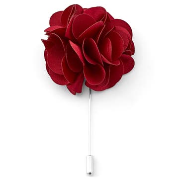 Луксозно черешовочервено цвете за ревер