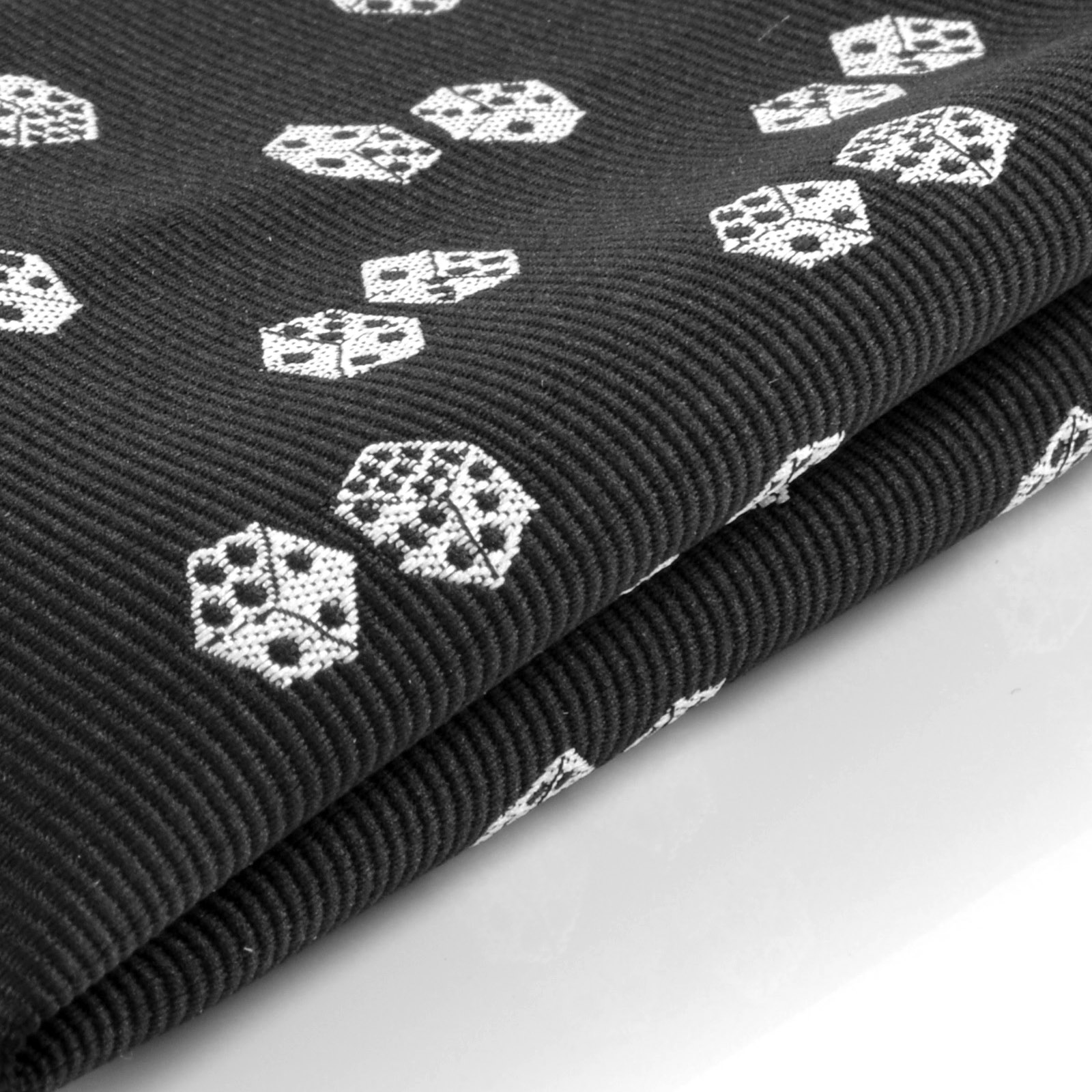 Czarna poszetka w kości do gry - 2