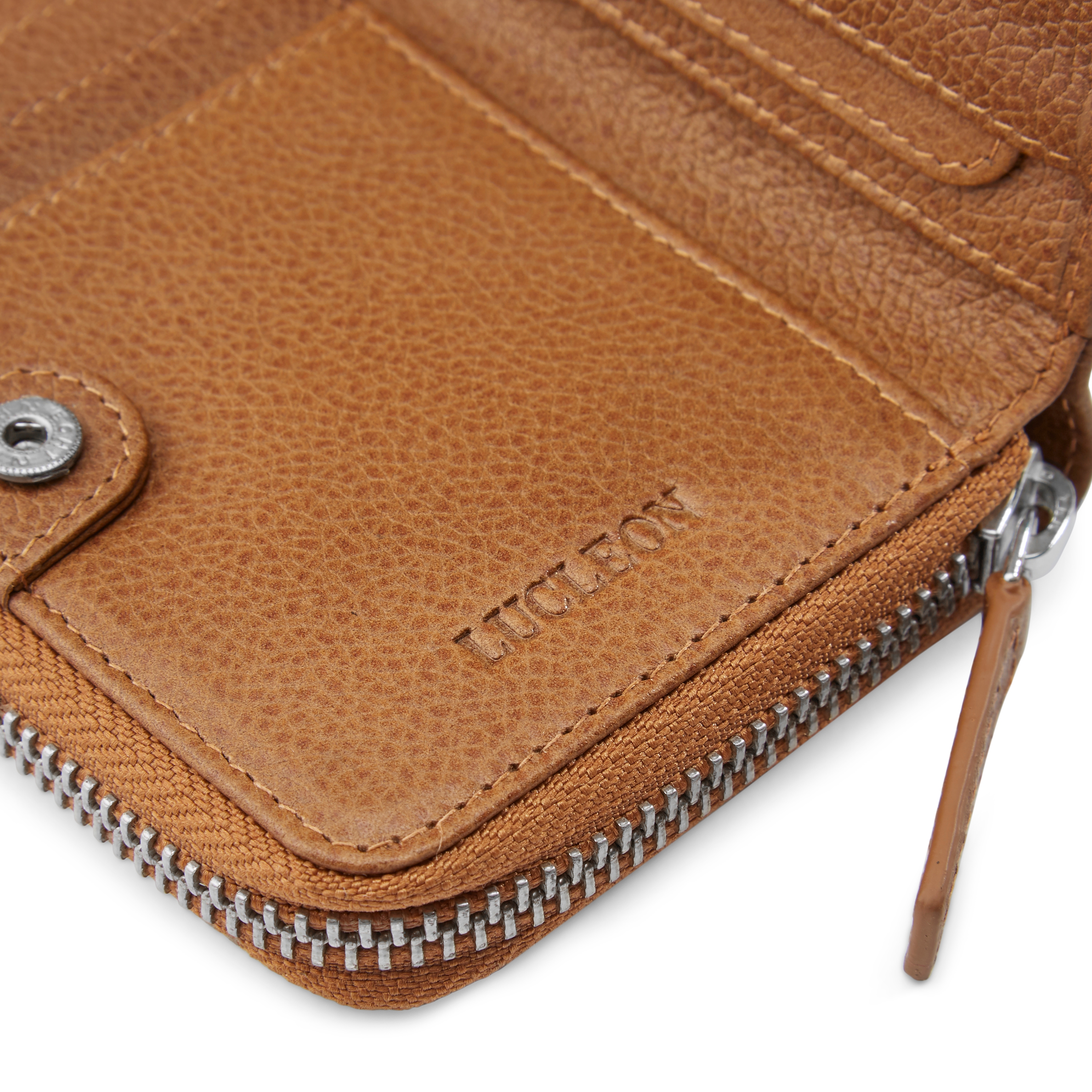 Laris svijetlosmeđi kožni novčanik s RFID zaštitom - 6