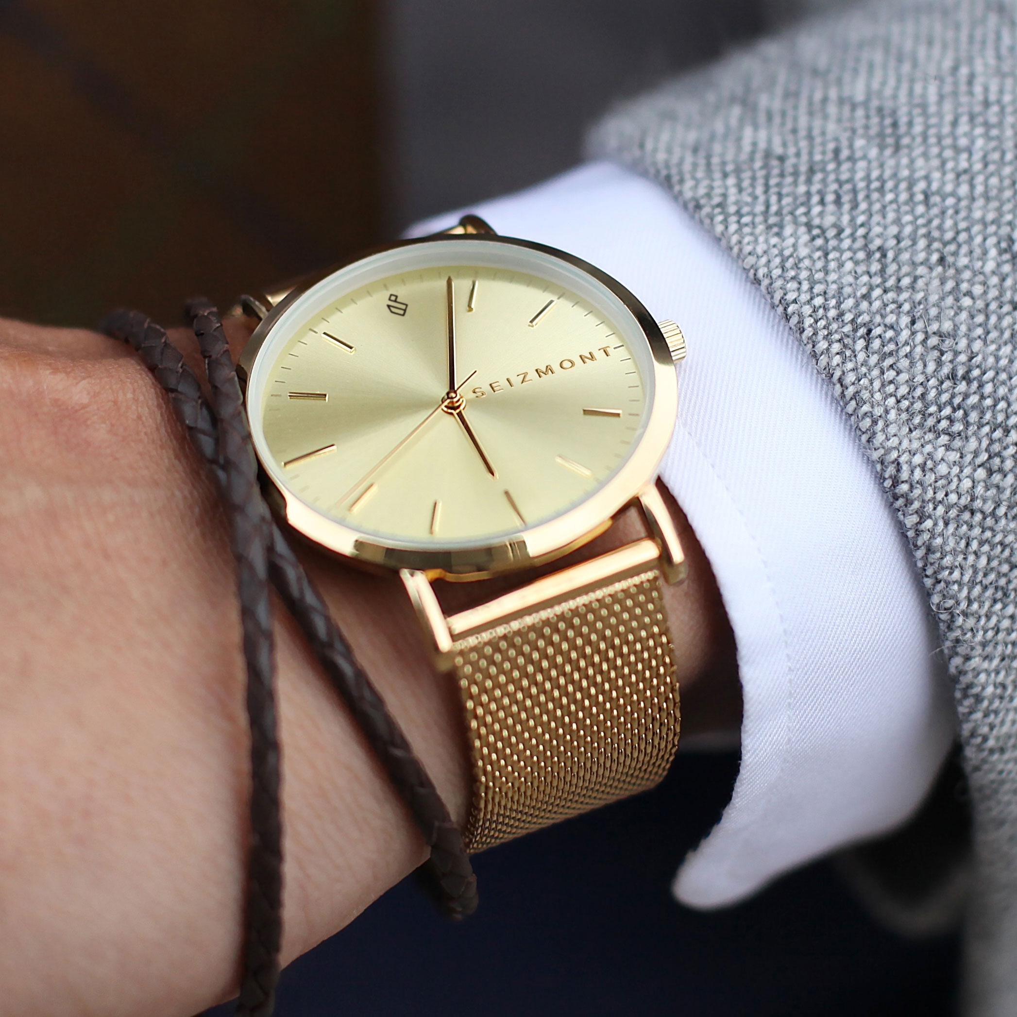 Moment | Gold-Tone Minimalist Dress Watch With White Dial - 5