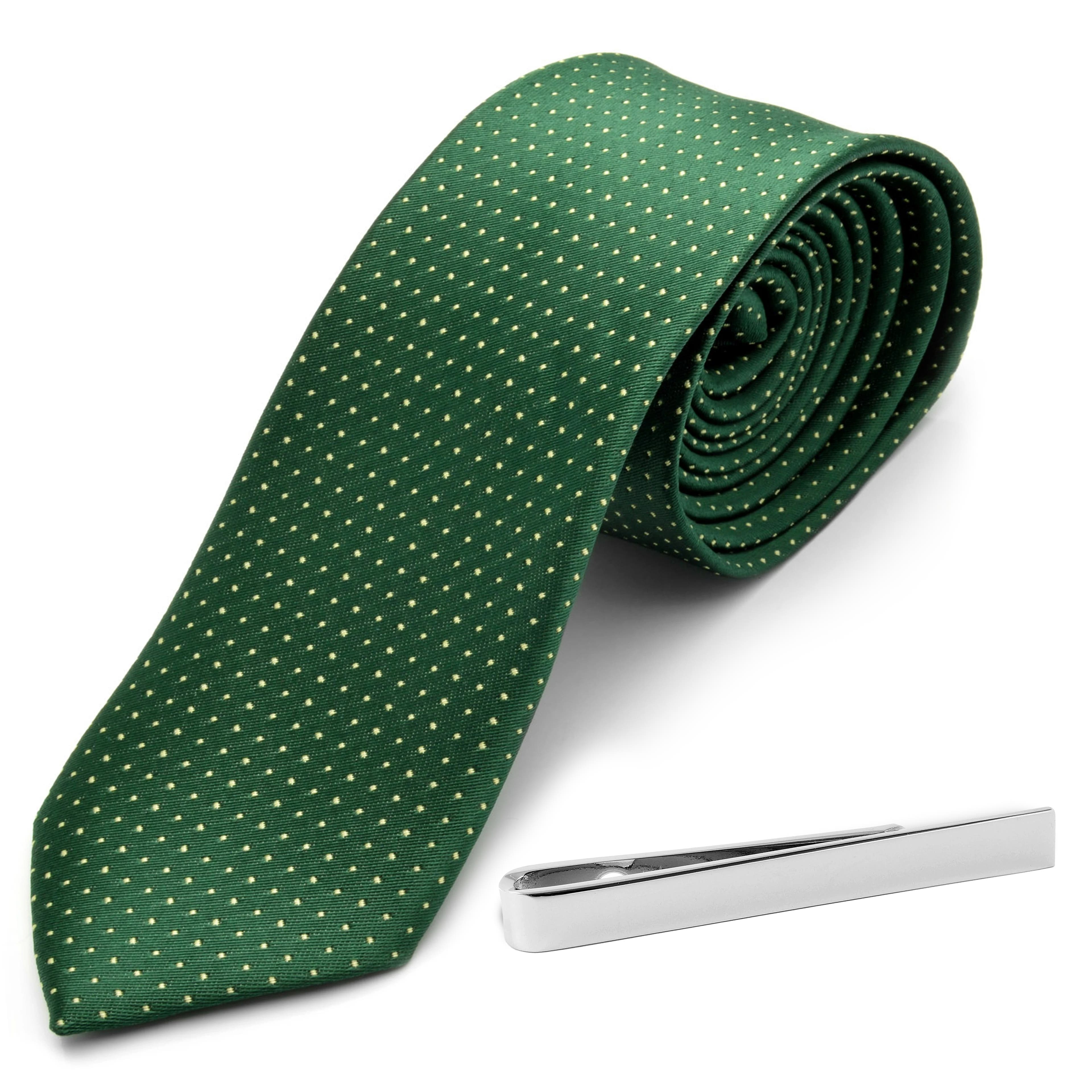 Sada zelené puntíkované kravaty a kravatové spony stříbrné barvy