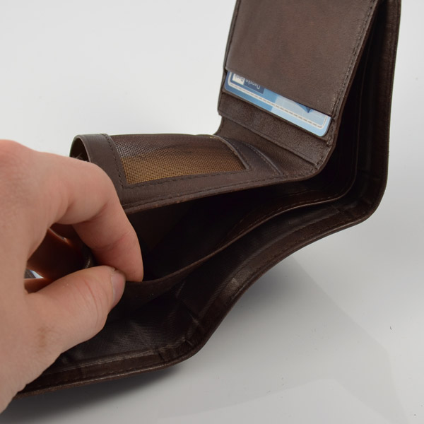 NIC & MEL - Dark Classic Pung - 4