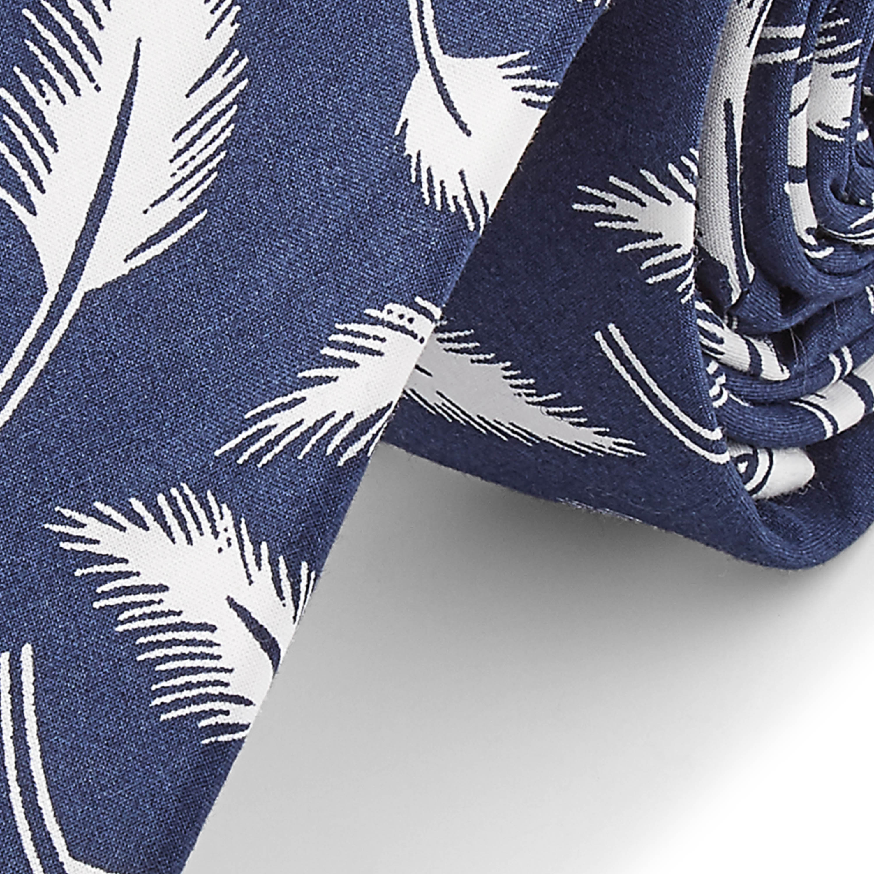 Cravatta blu con piume disegnate - 2