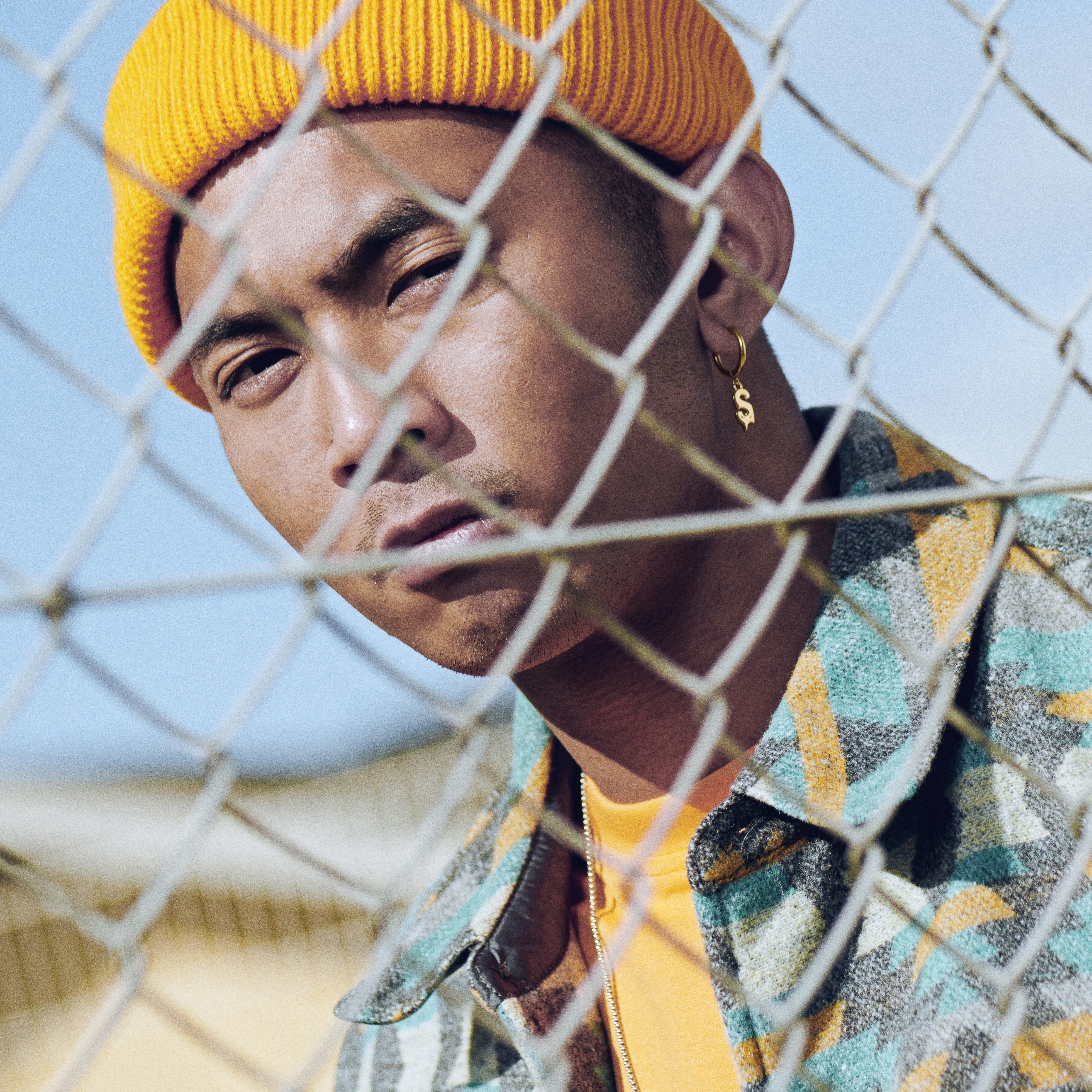 Fahrenheit | Melting Gold-tone Initial S Earring - 4