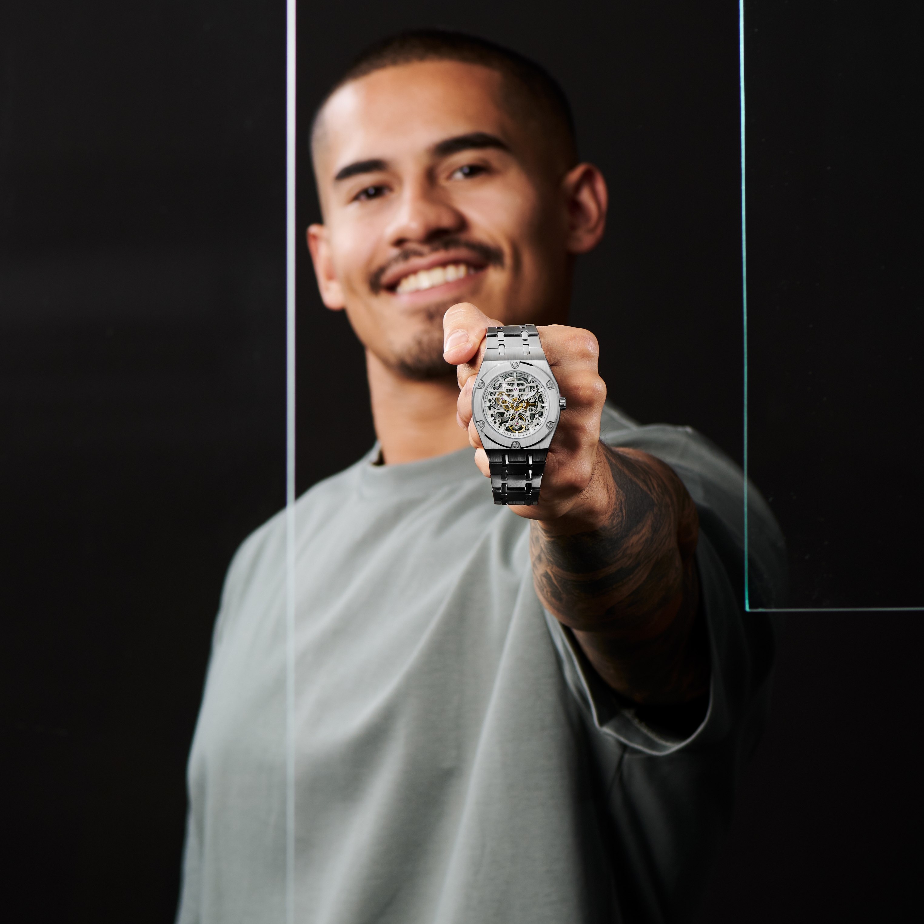 Ceas Aaric Mamut cu decupaj automat argintiu  - 6