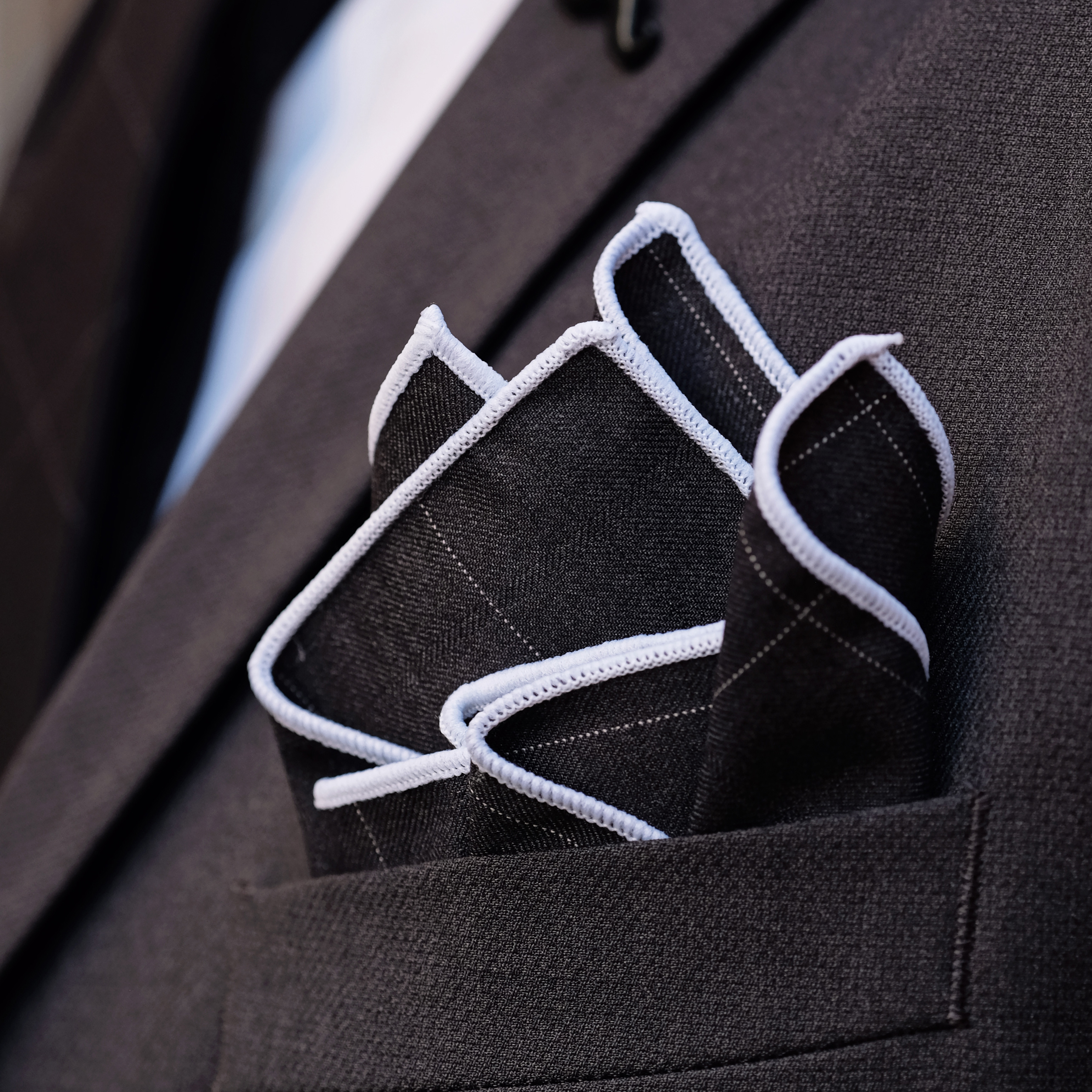 Pochette de costume noire à carreaux - 3