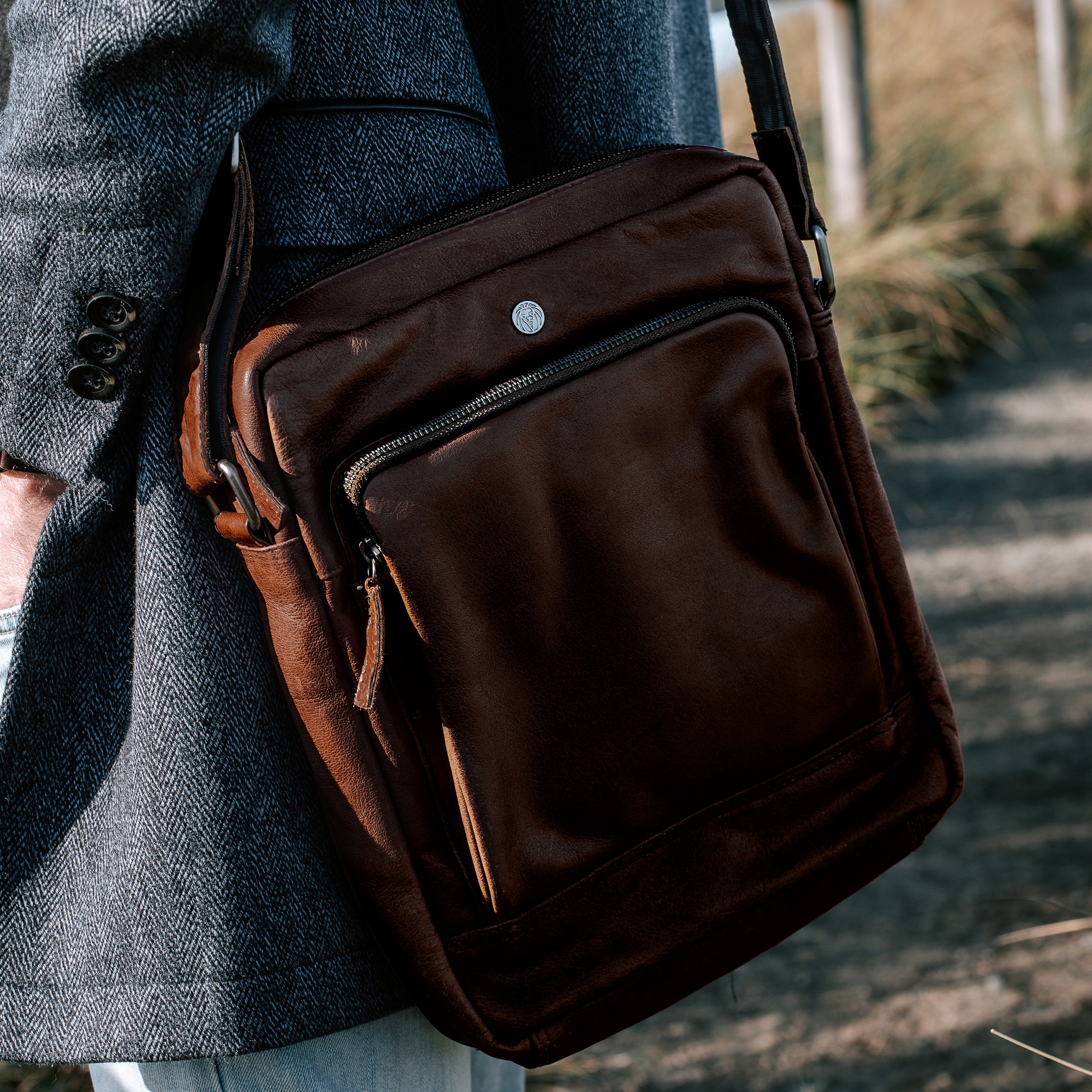 Oxford Classic Brown City Leather Bag - 11