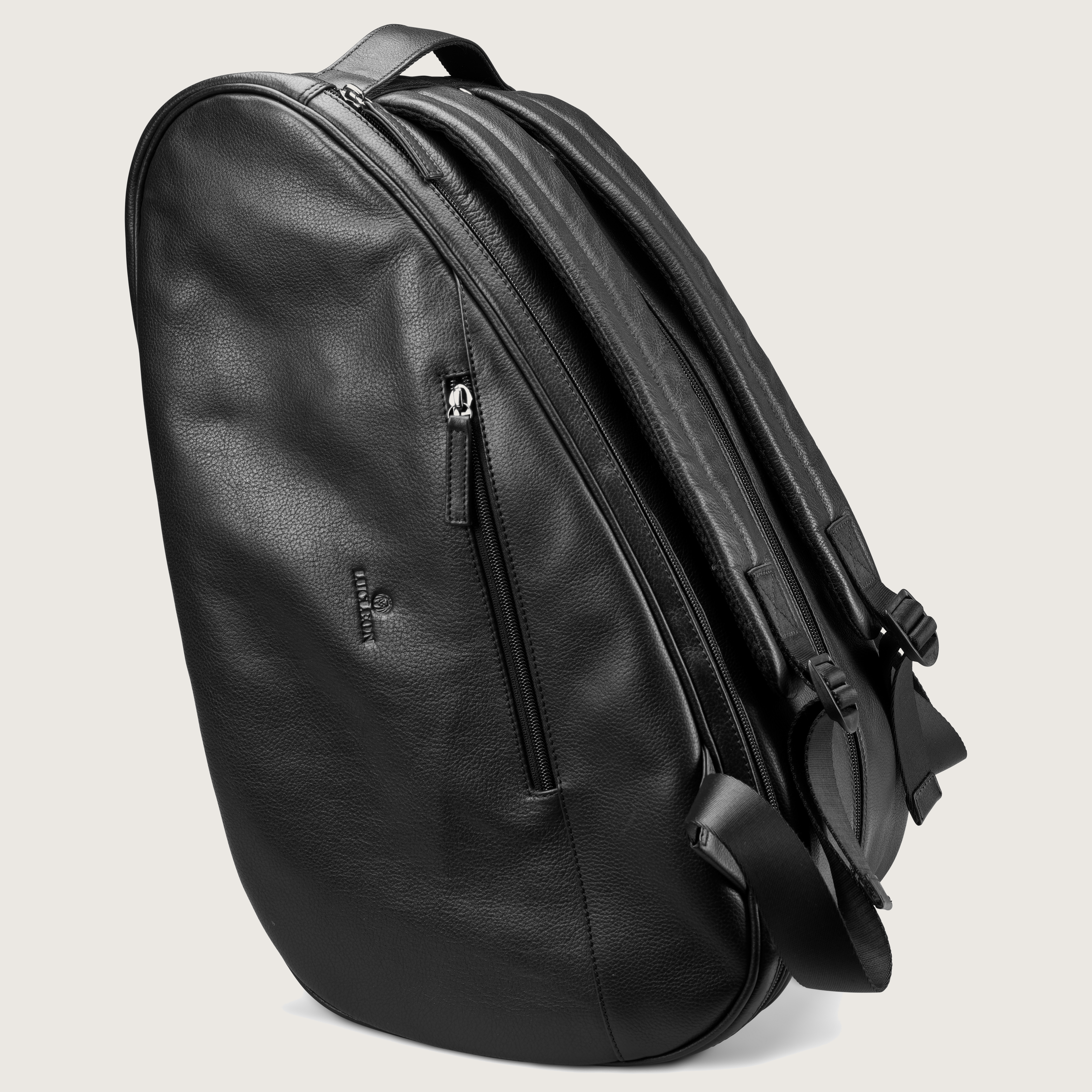 SLOW × BEAMS 別注Personal Effect Bag Black SLOW（スロウ）の「SLOW × BEAMS / 別注 Personal Effect Bag