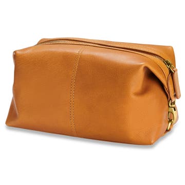 Toiletry Bag | Tan Full-Grain Buffalo Leather Toiletry Bag | Tan Full-Grain Buffalo Leather