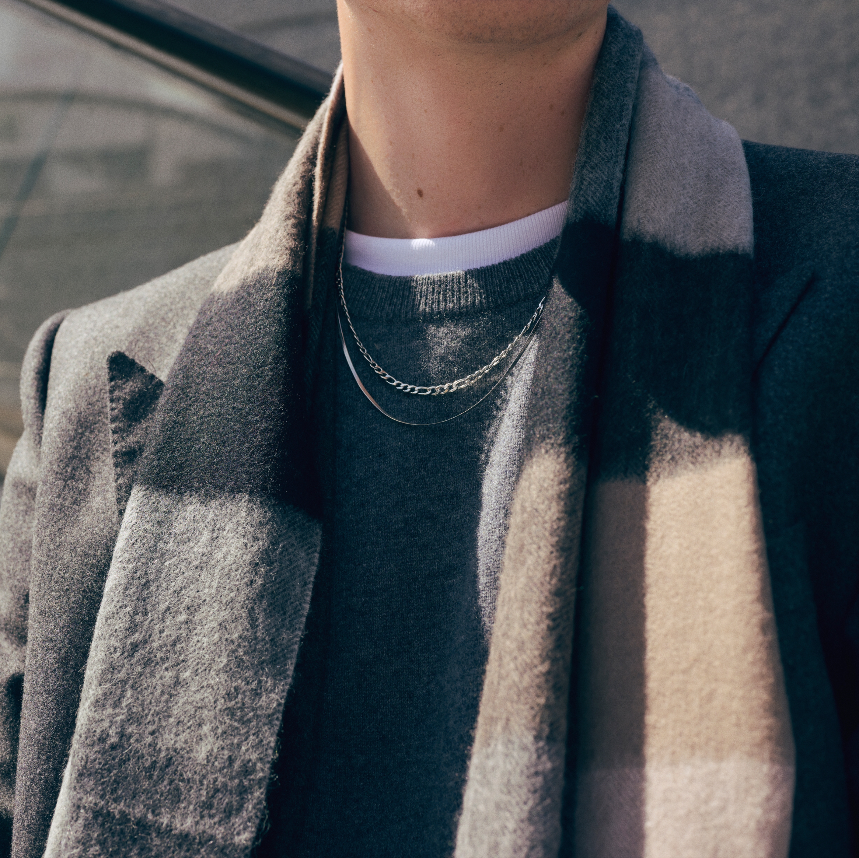 Essentials | Сребристо колие от верижка фигаро 4 мм - 3