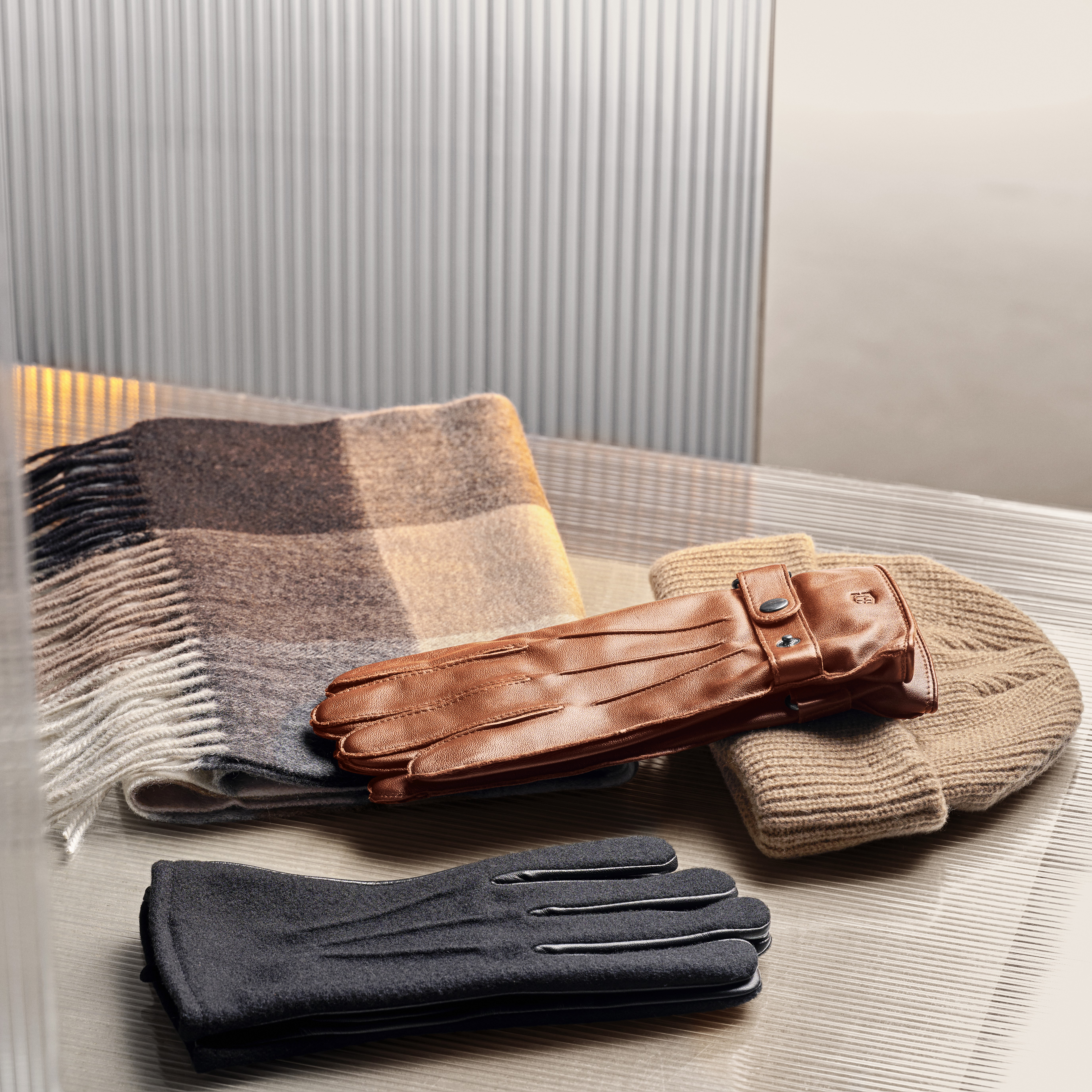 Lysebrune berøringsskjerm kompatible skinnhansker av sauseskinn med stropper - 3