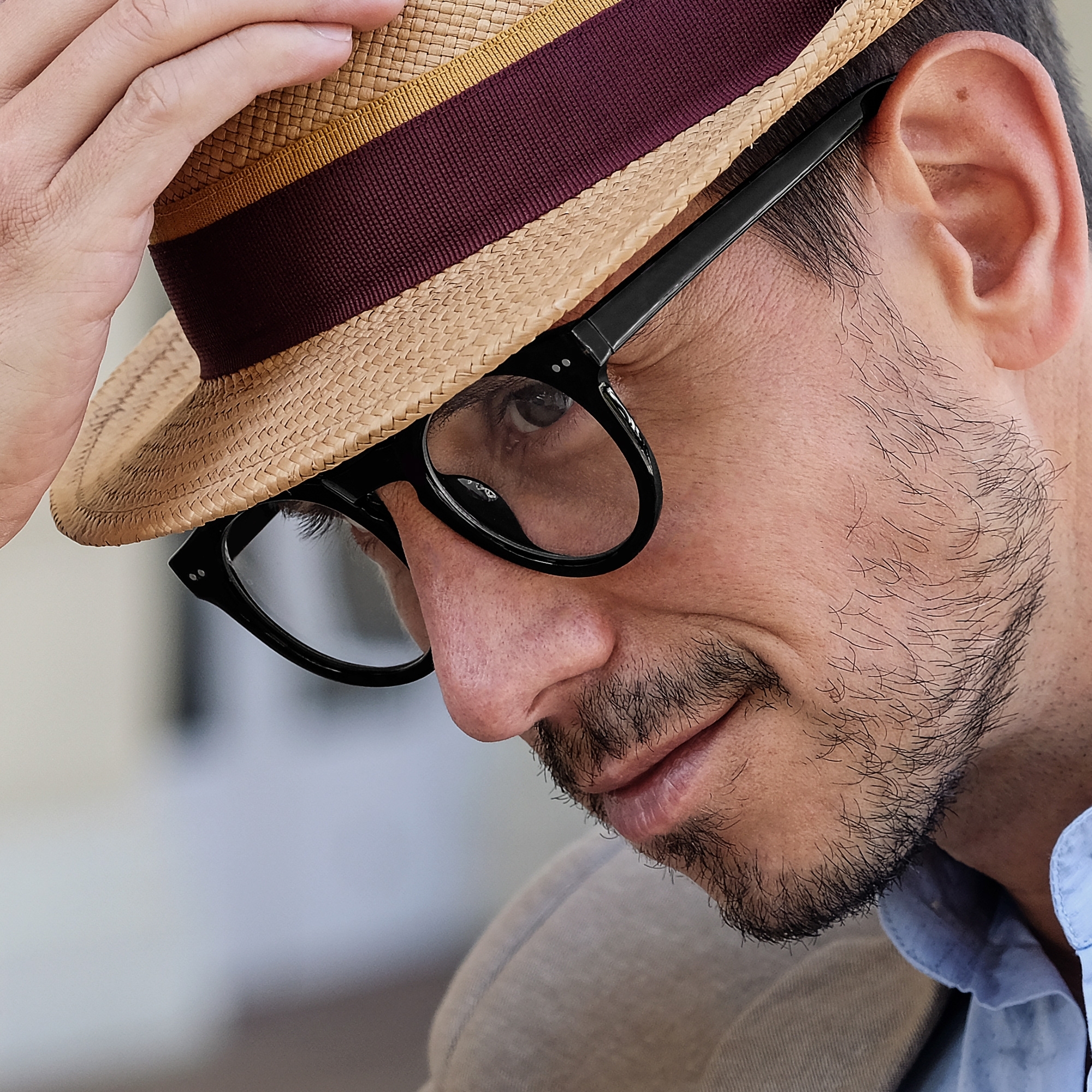 De Protegébril met Zwart Montuur - 4