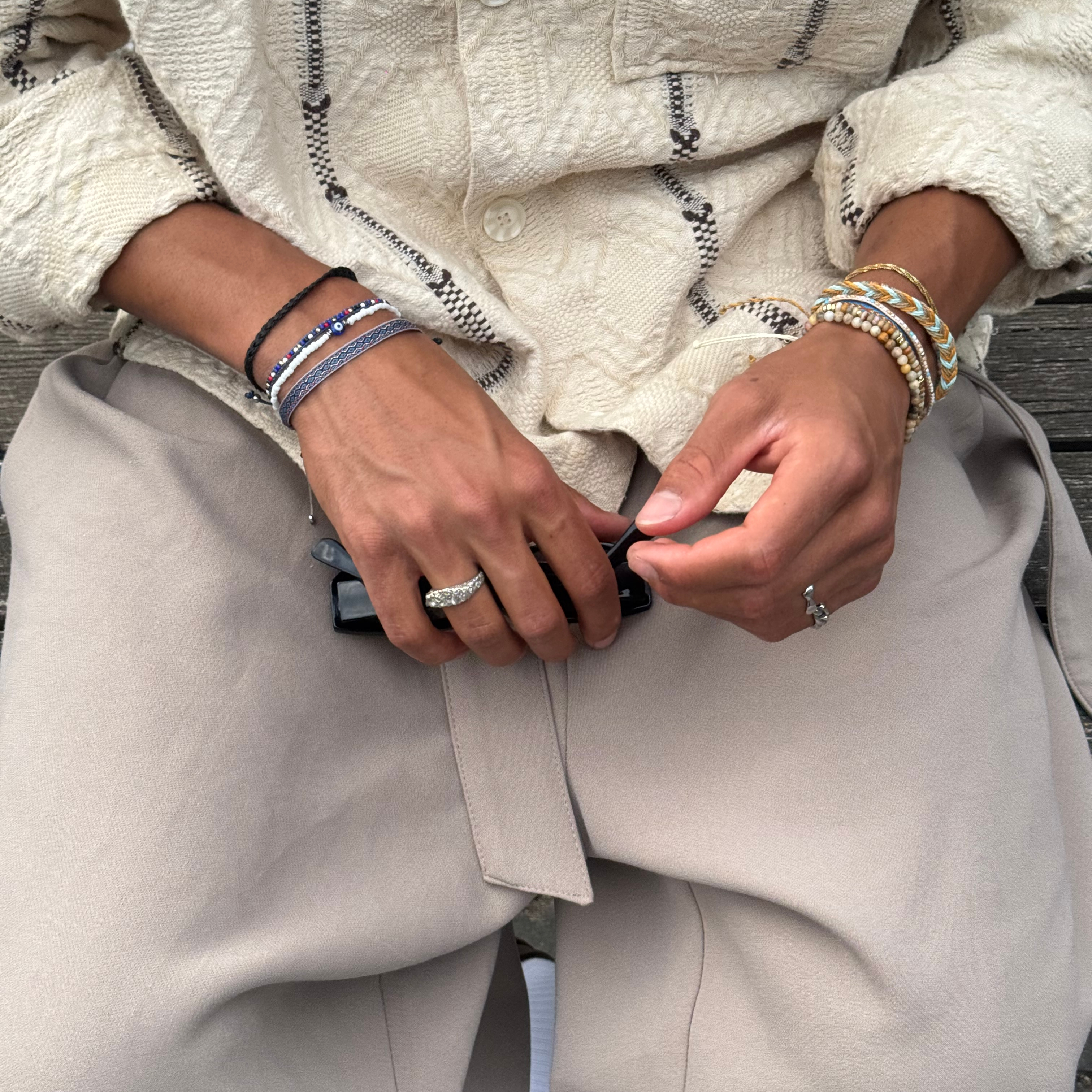 Amalfi | Noto Set de 7 bracelets sable doré  - 5