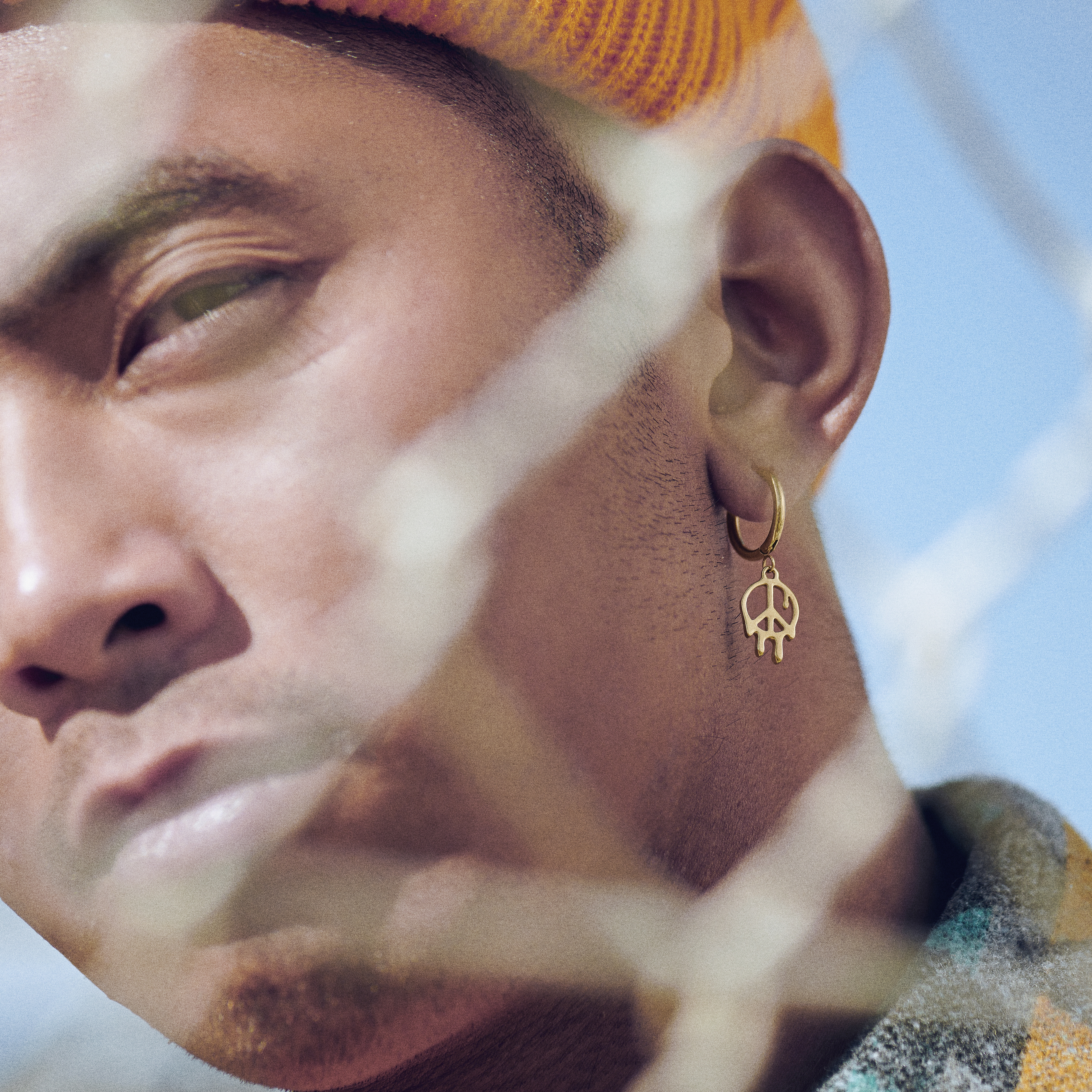 Fahrenheit | Melting Gold-tone Peace Hoop Earring - 2