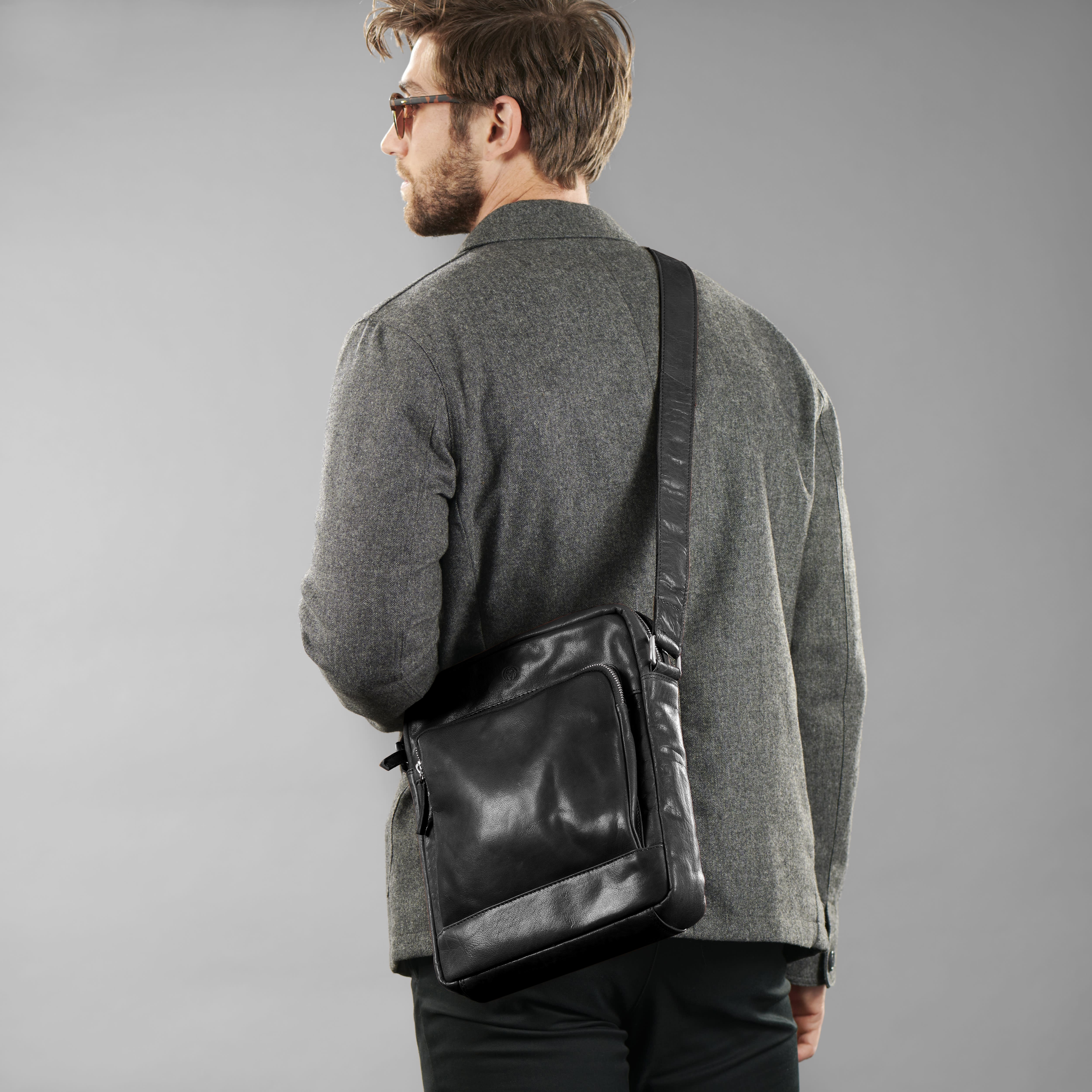 Montreal Classic Black Leather City Bag - 6