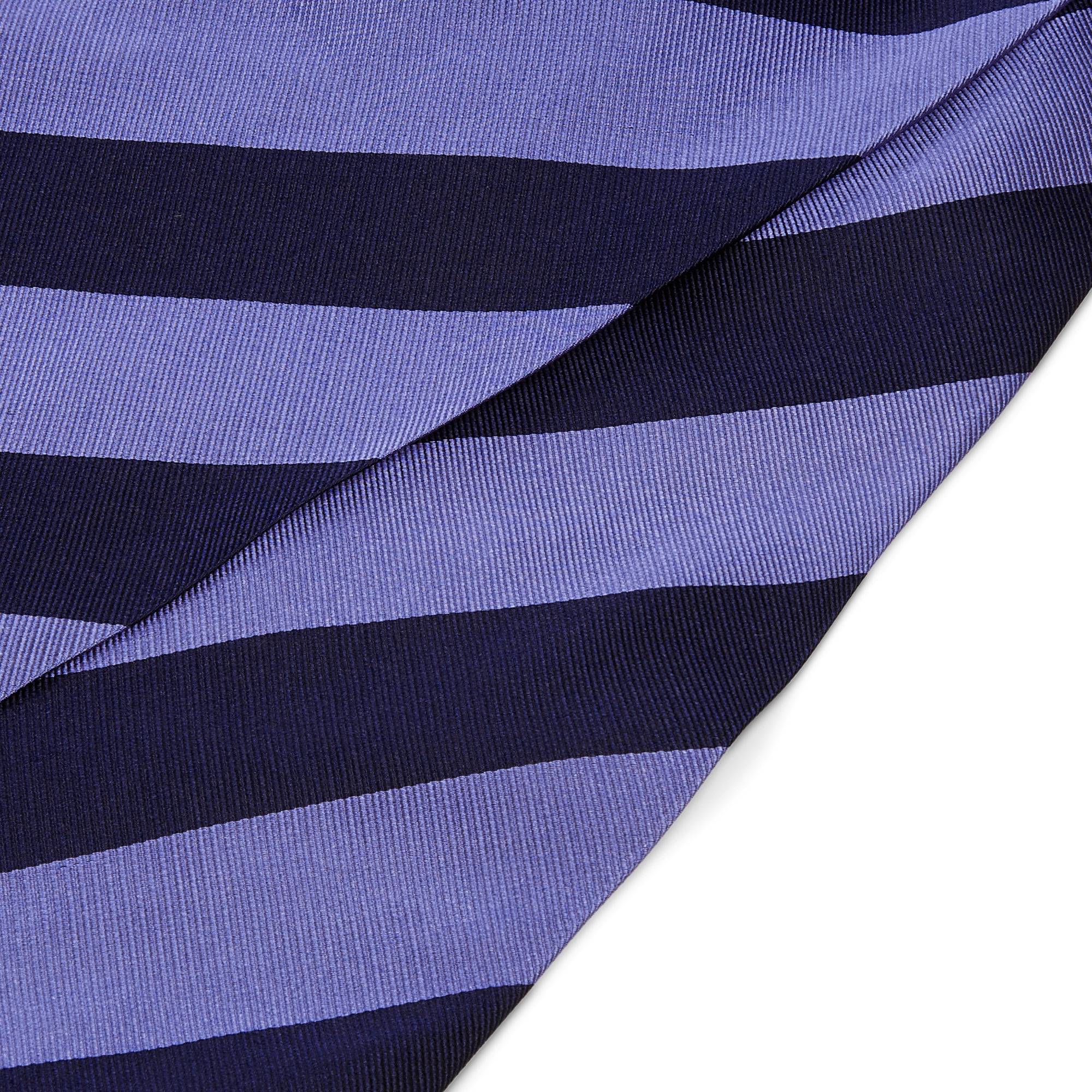 Hodvábny kravatový šál s tmavomodrými a pastelovo modrými pruhmi - 2