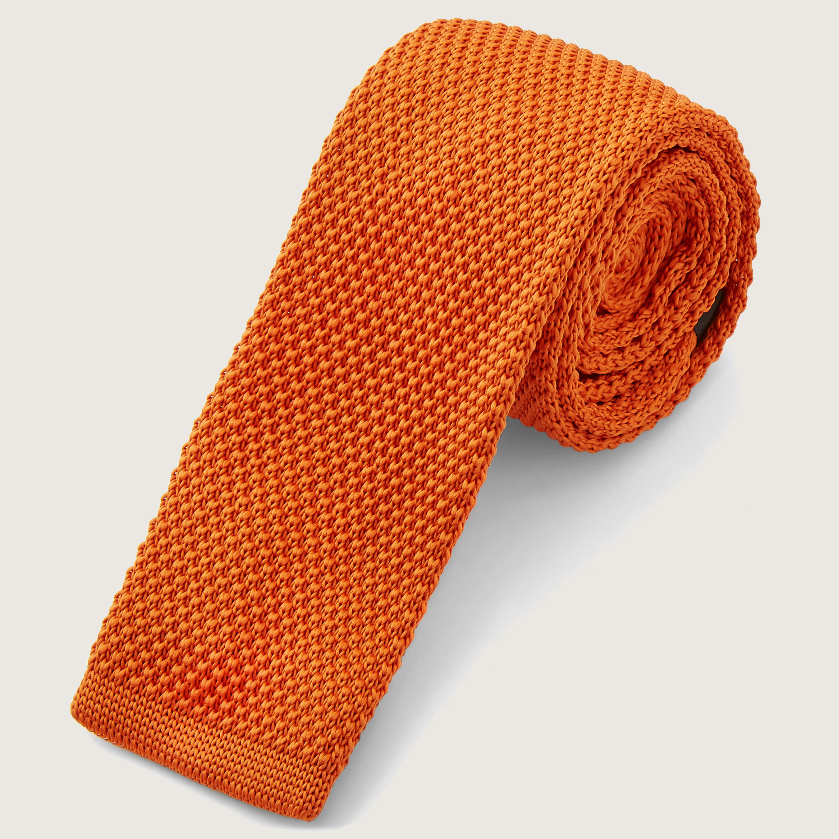 Cravate En Polyester Orange Uni WE - Vintage - Occasion - Fabriquée En Italie