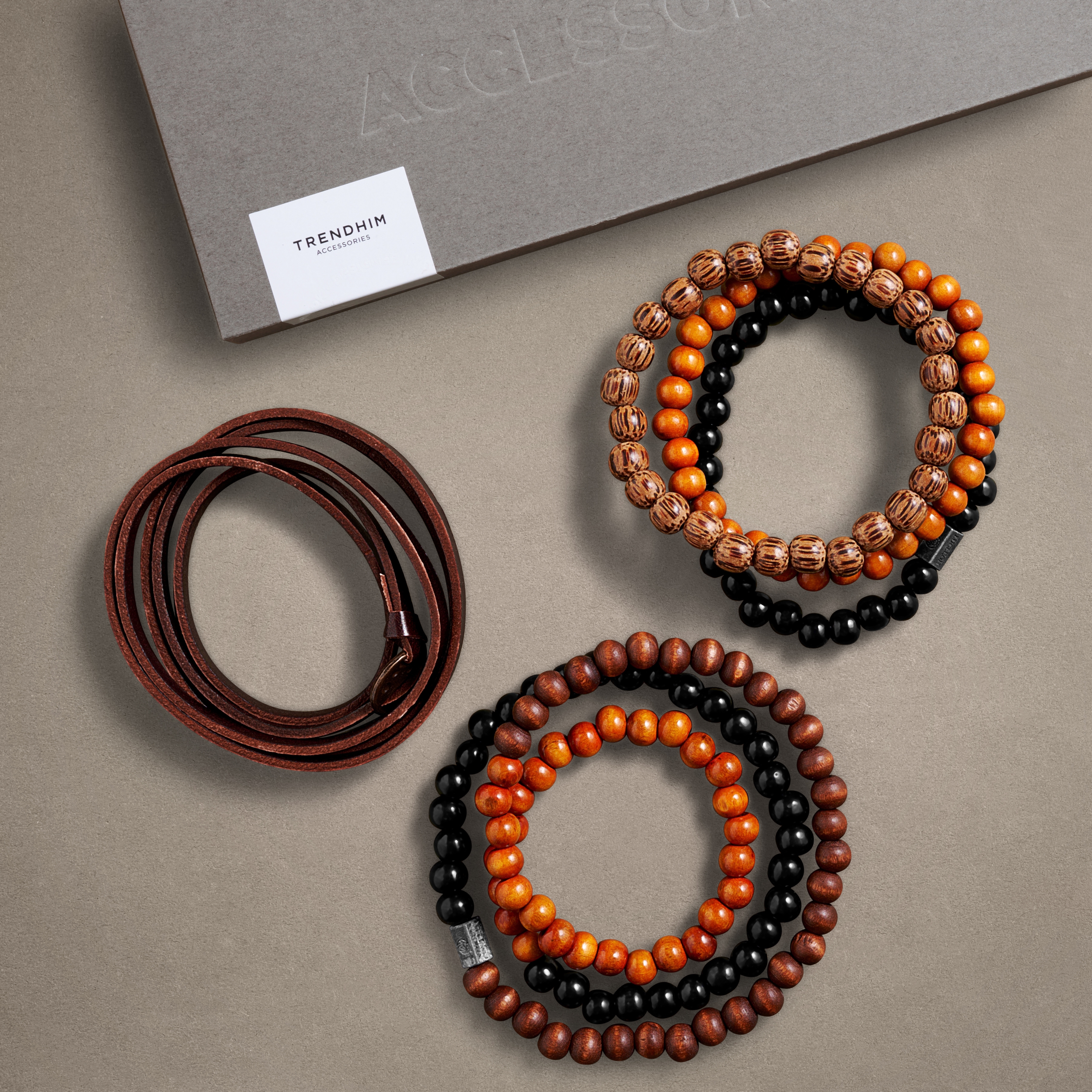 Exclusive Men's Bracelet Gift Box | Wood & Leather - 2