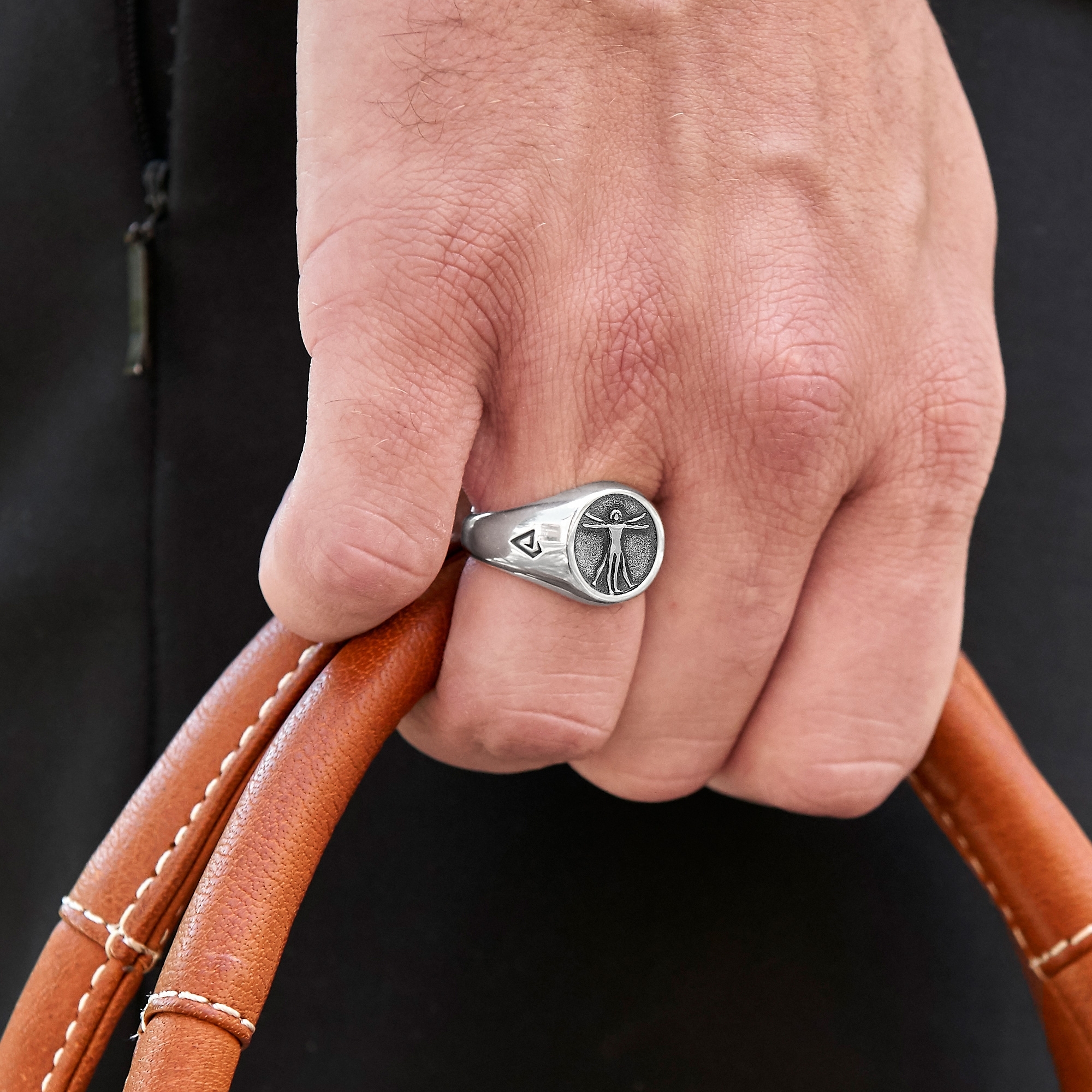 Bague en argent massif "L'homme de Vitruve"  - 4