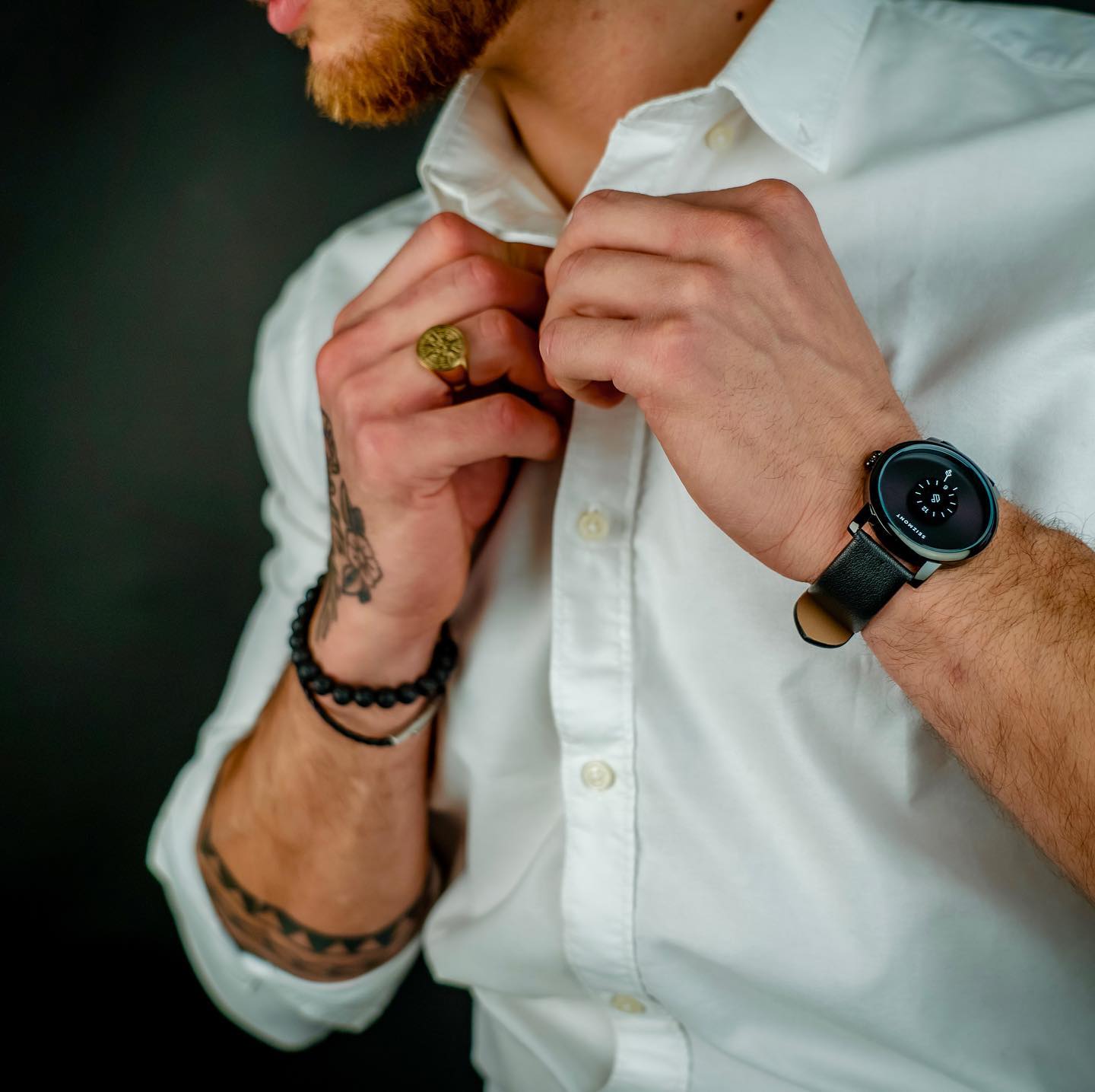 Mezzo | Black Minimalist Watch With Black Dial & Black