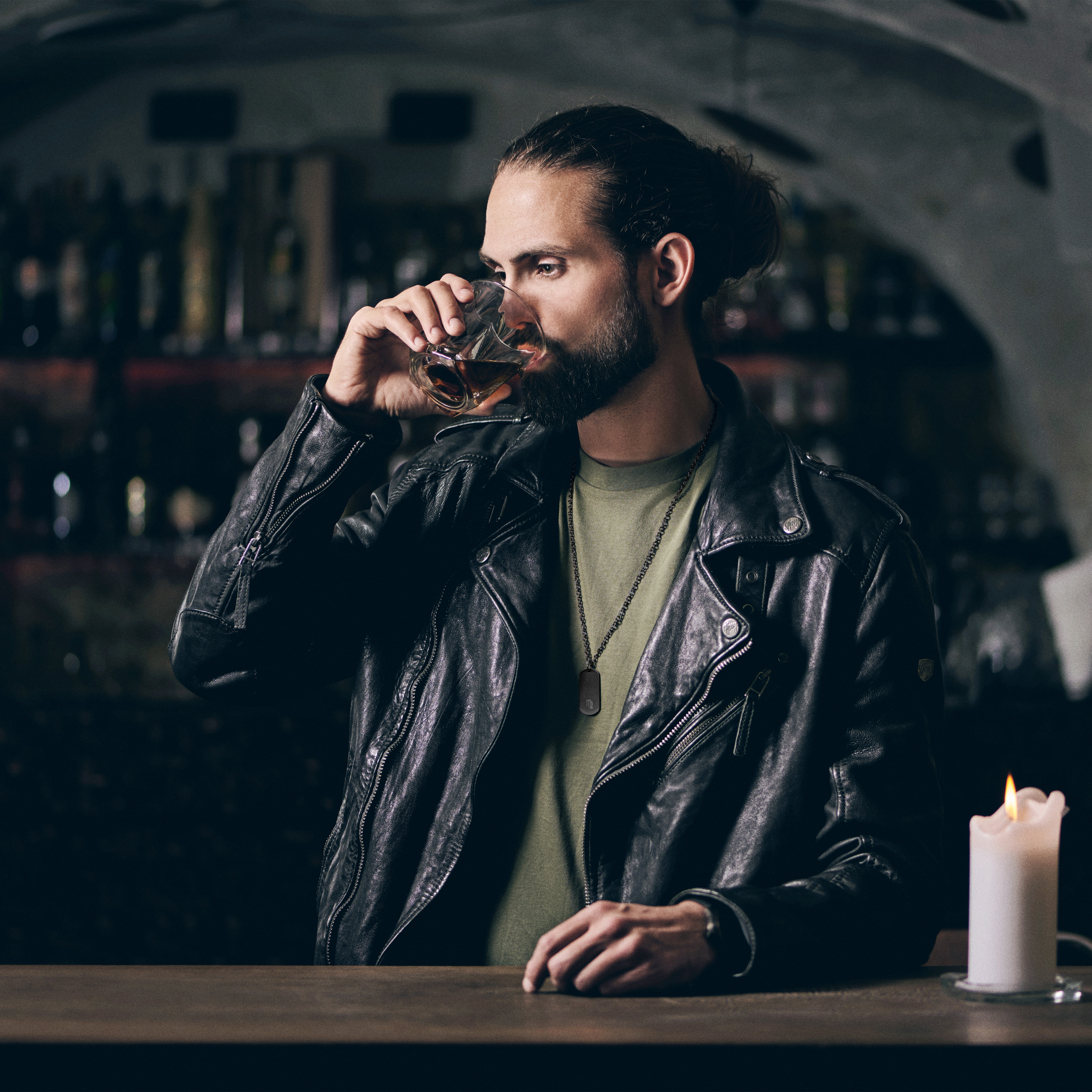 Ciemnoszary stalowy naszyjnik ze znakiem zodiaku Panna - 4