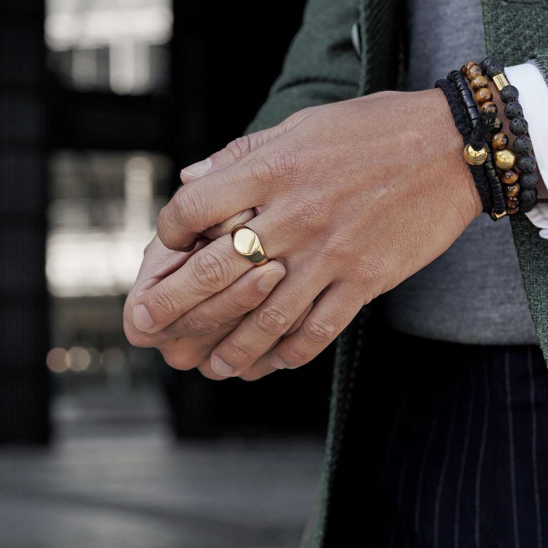Gold-Tone Round Signet Ring | In stock! | Lucleon